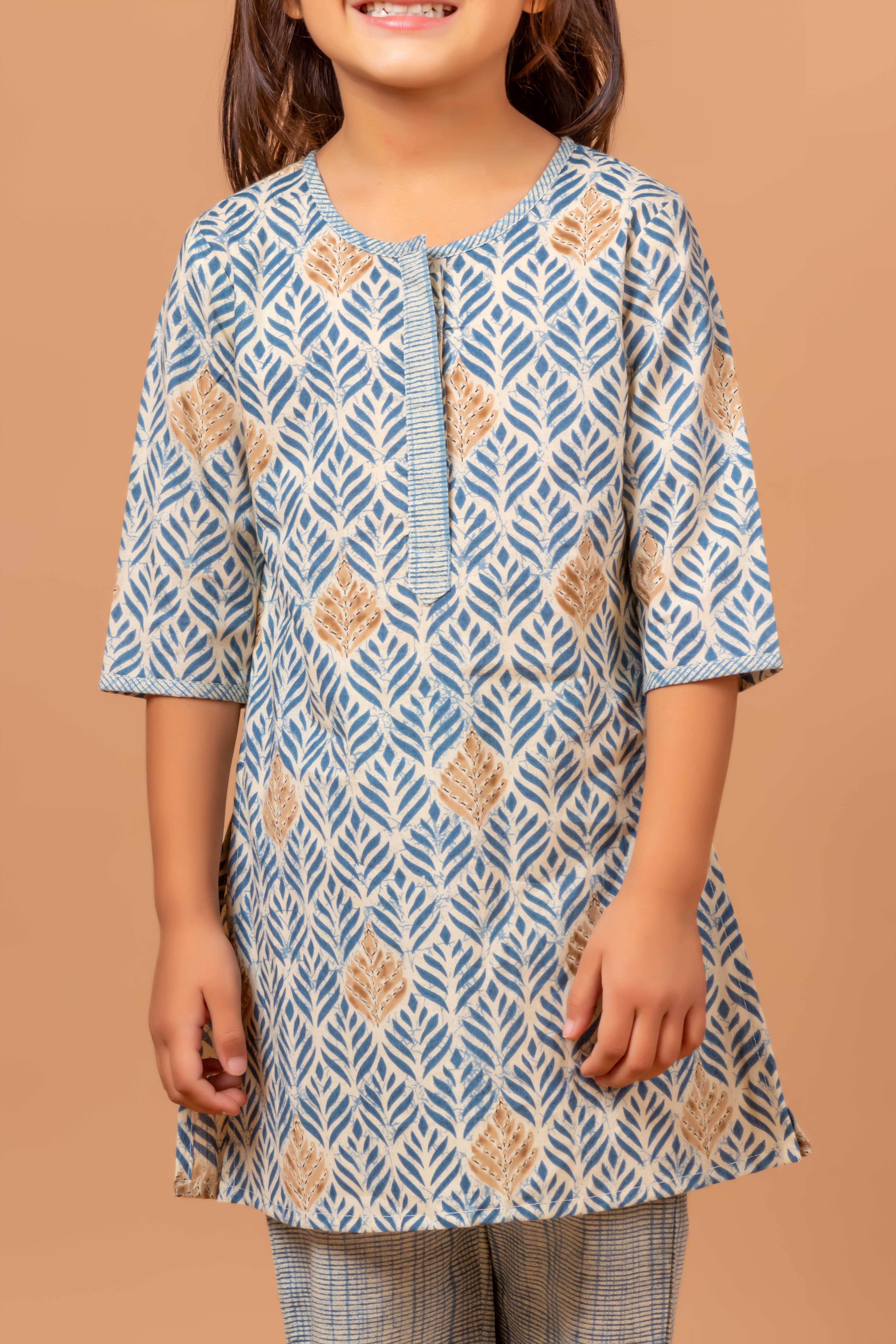 Girls Printed Kurta Set Leaf Blue