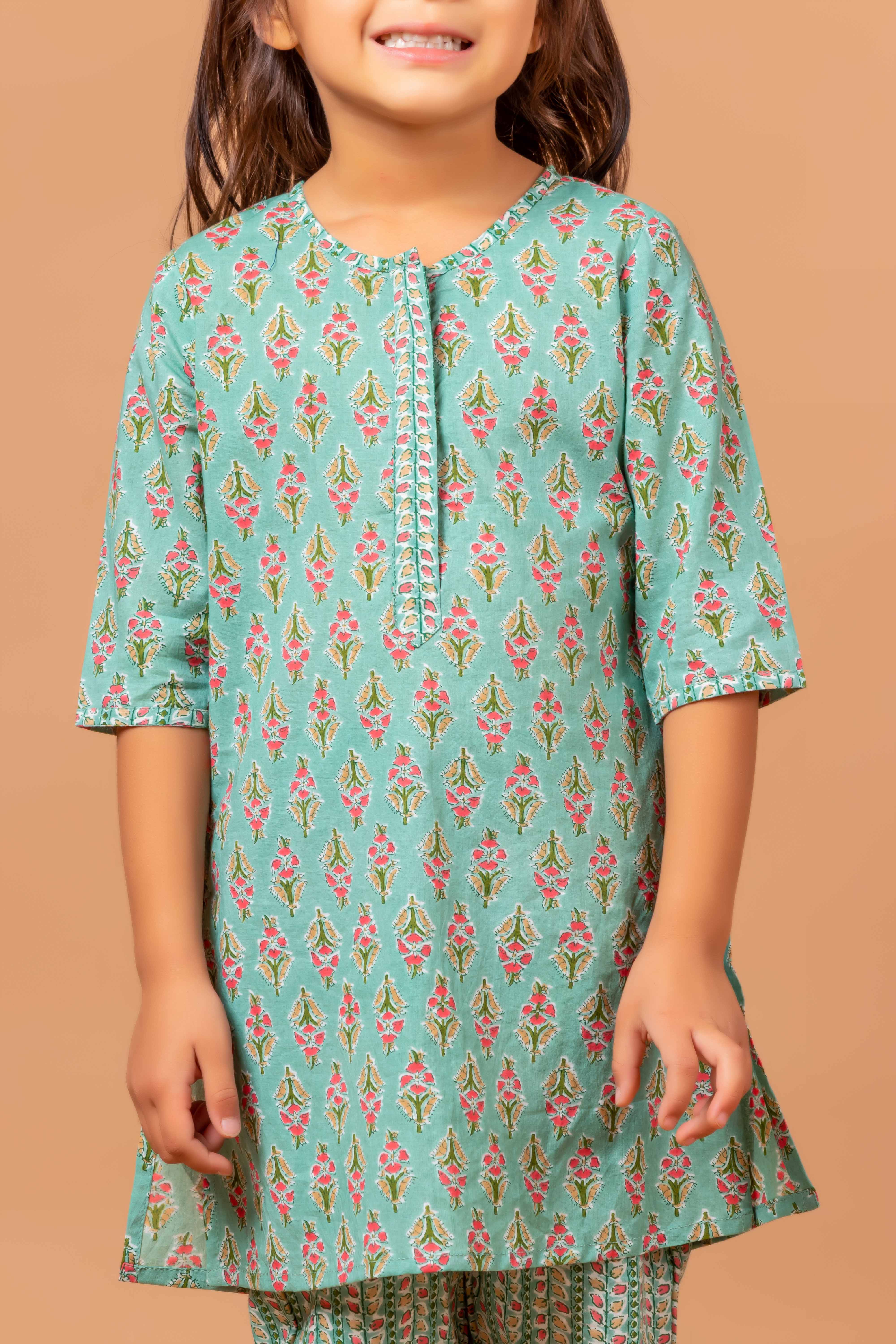 Girls Printed Kurta Set Buti Green