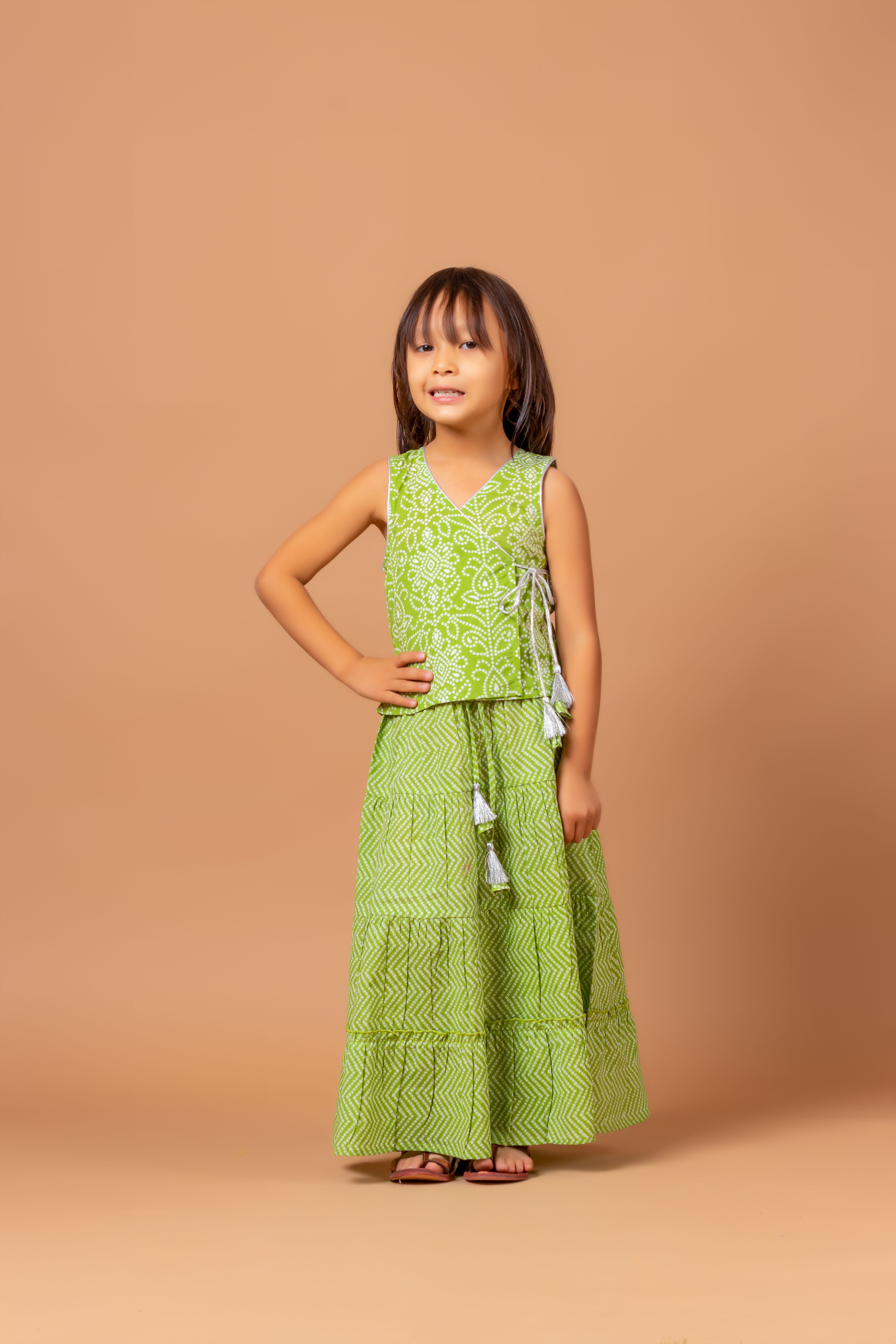 Girls lehenga choli set Isha Bandhej Green