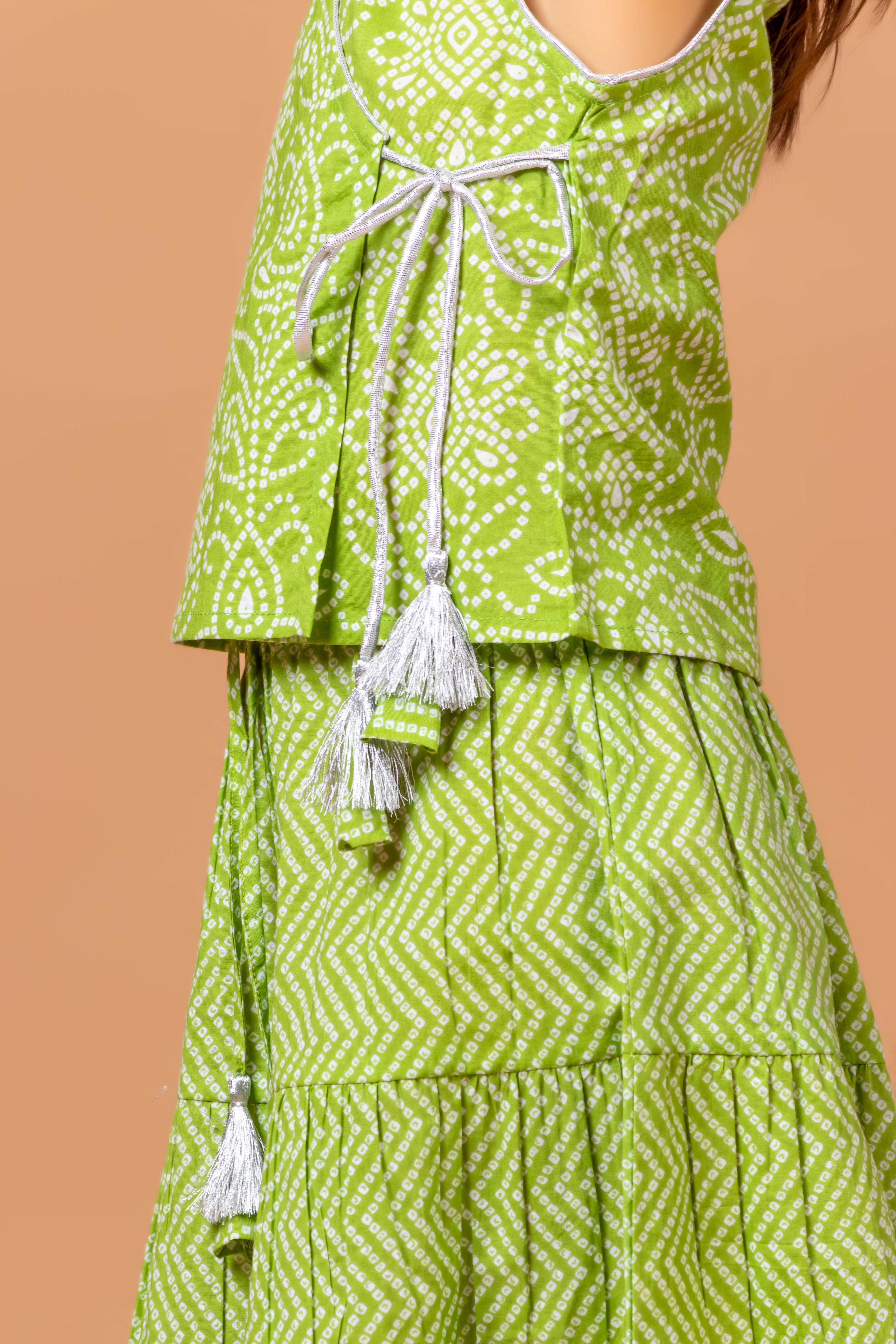 Girls lehenga choli set Isha Bandhej Green