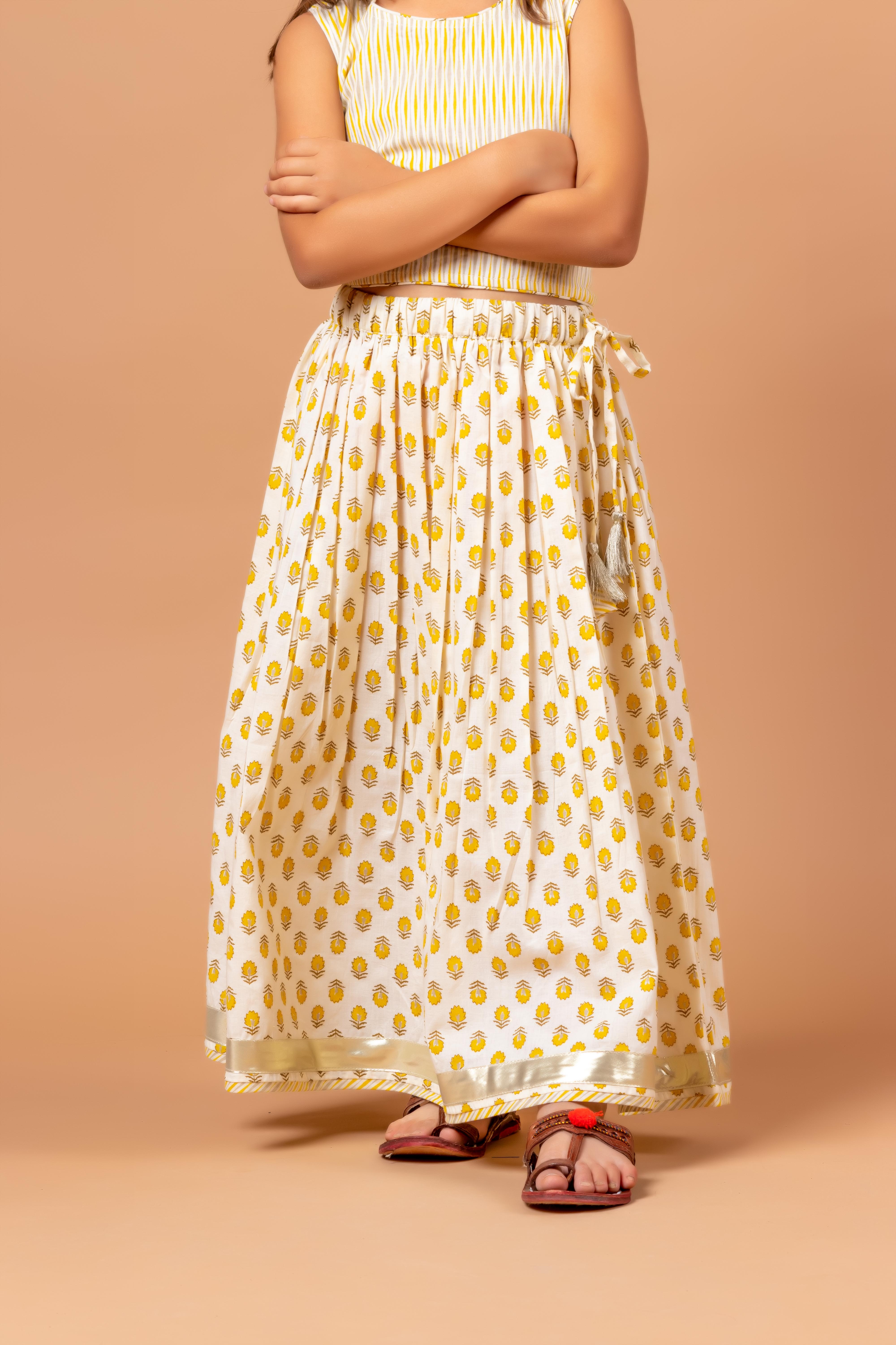 Girls Lehenga Choli Set Madhu Buti Yellow