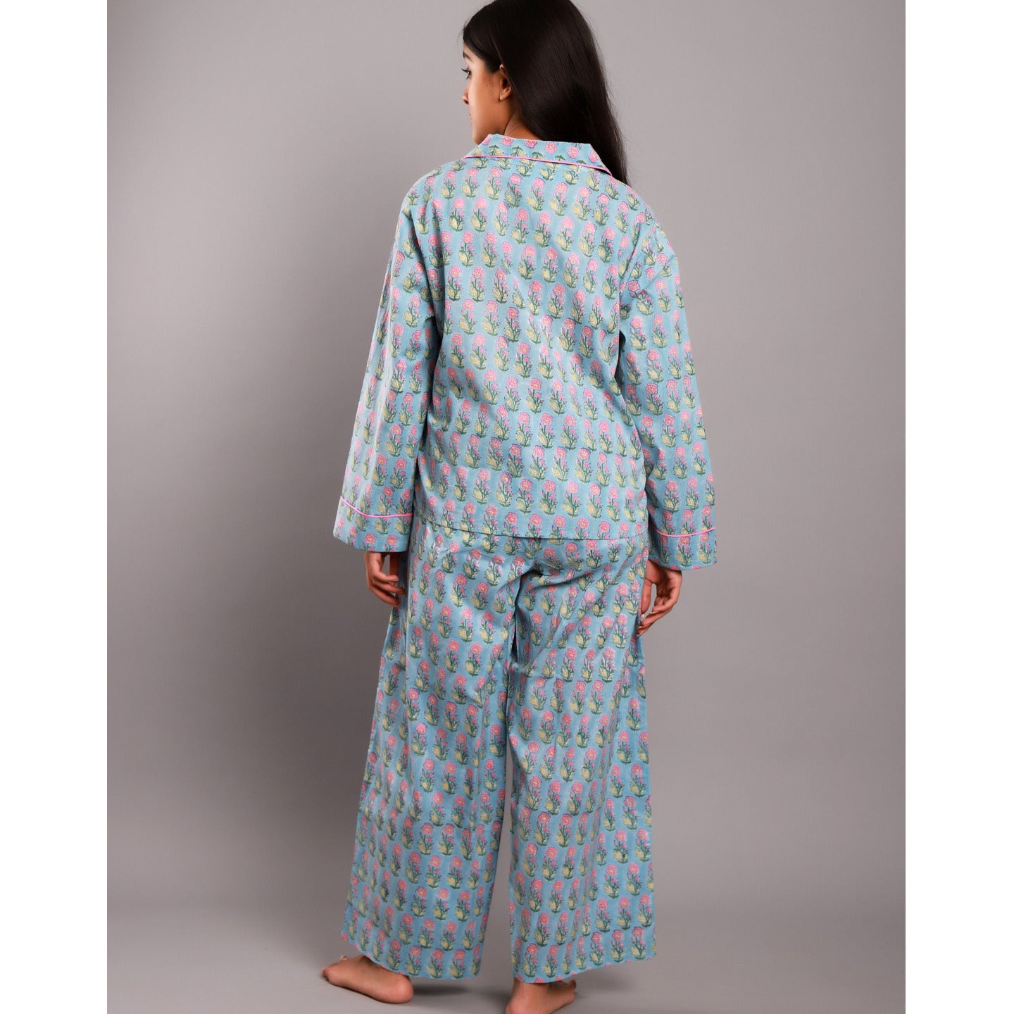 Women nightsuit Ethnic buti blue- pink