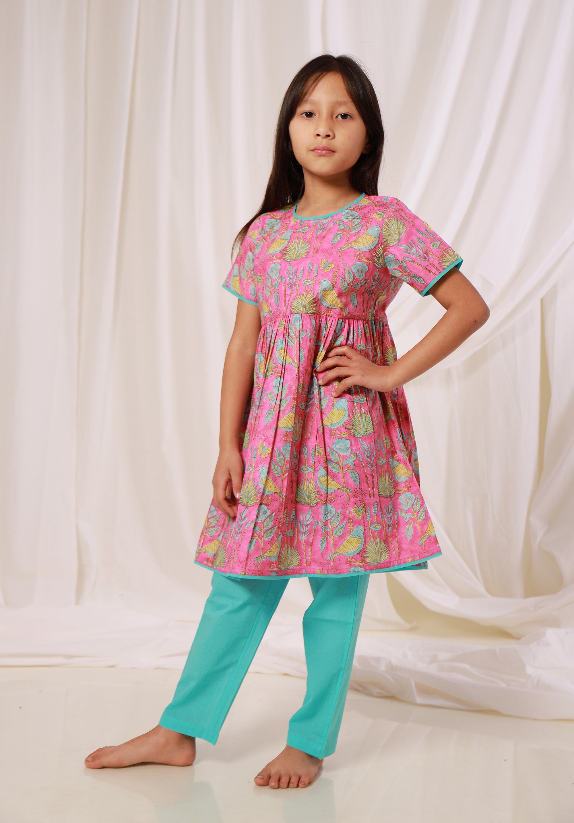 Girls Printed Kurta Set