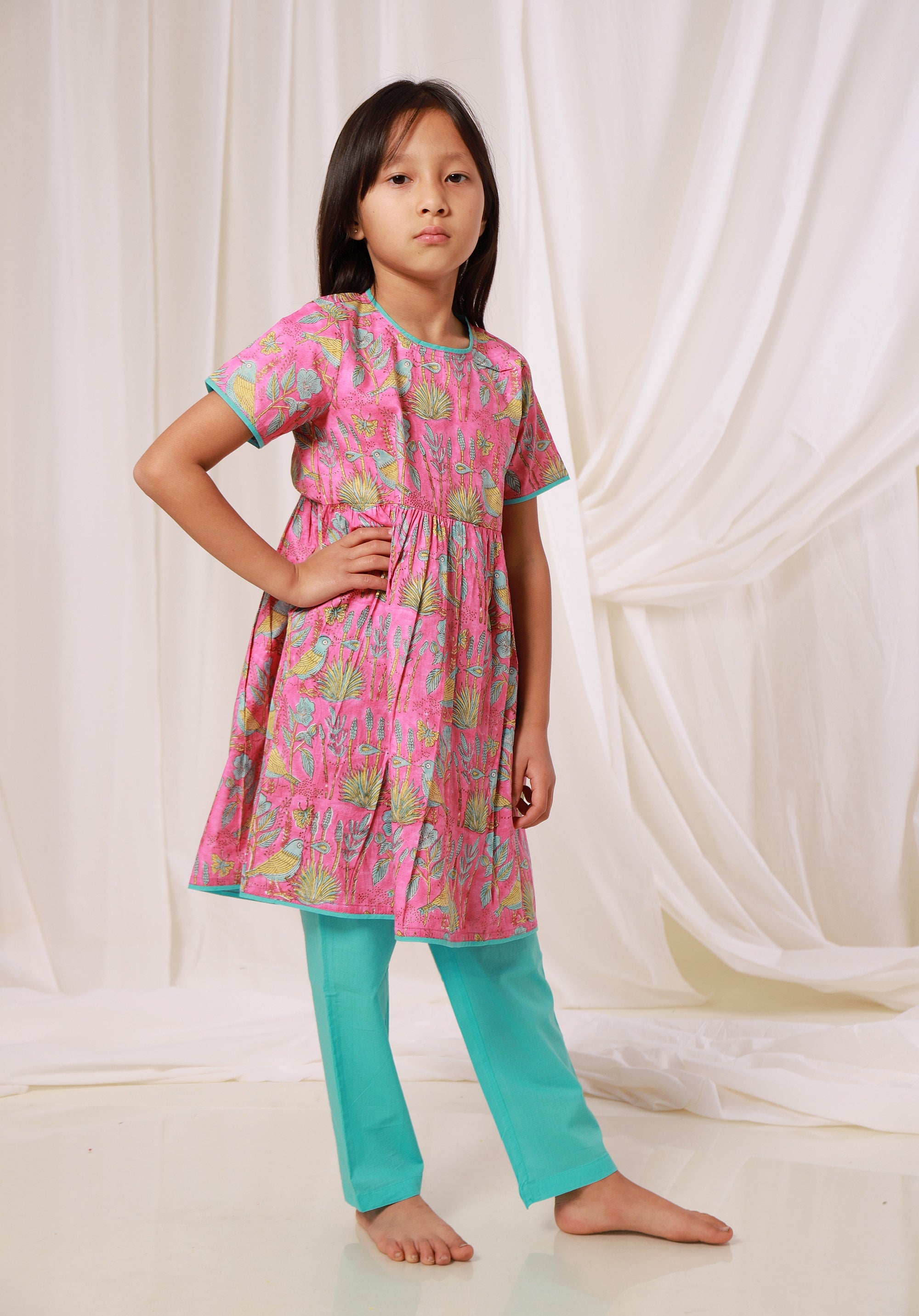 Girls Printed Kurta Set
