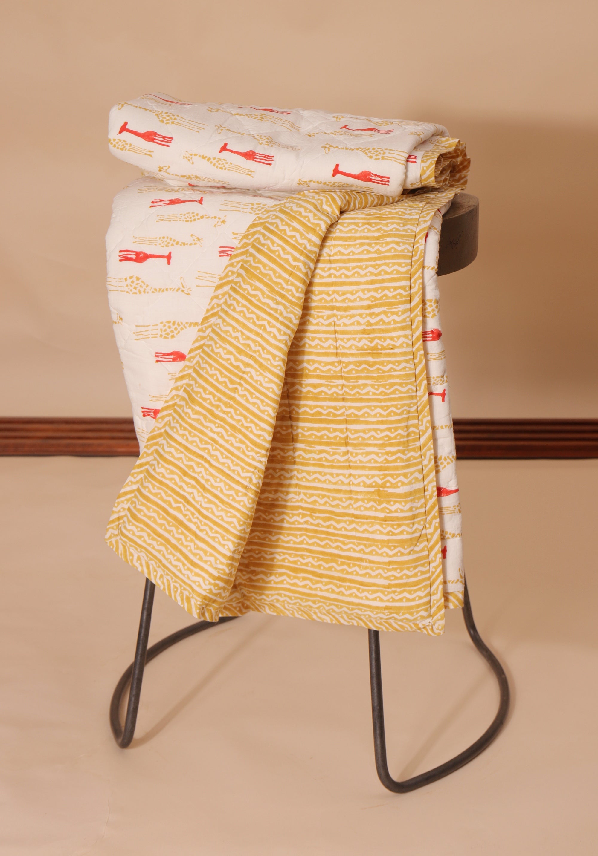 Giraffe Bedding Set Red