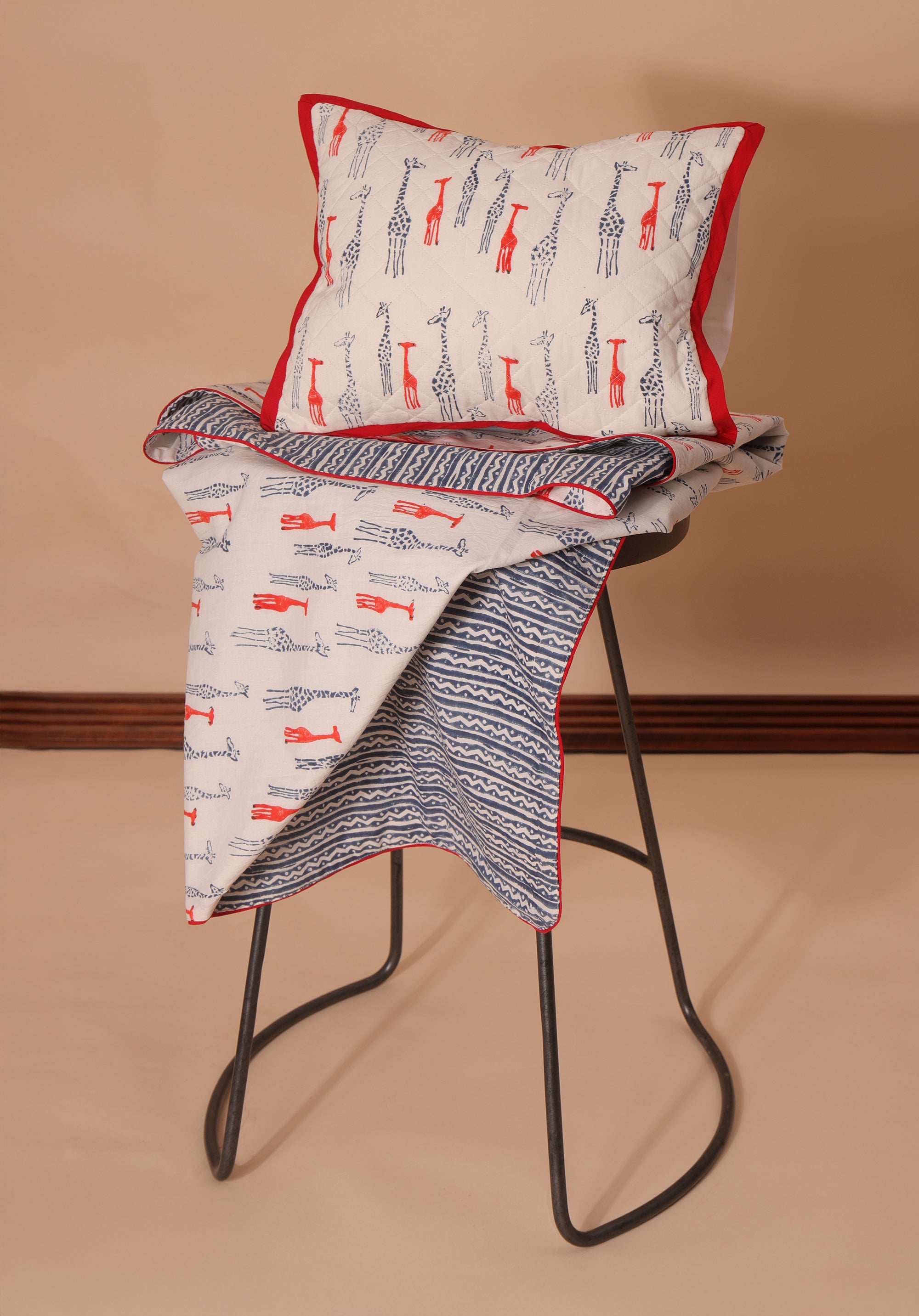 Giraffe Bedding Set Blue