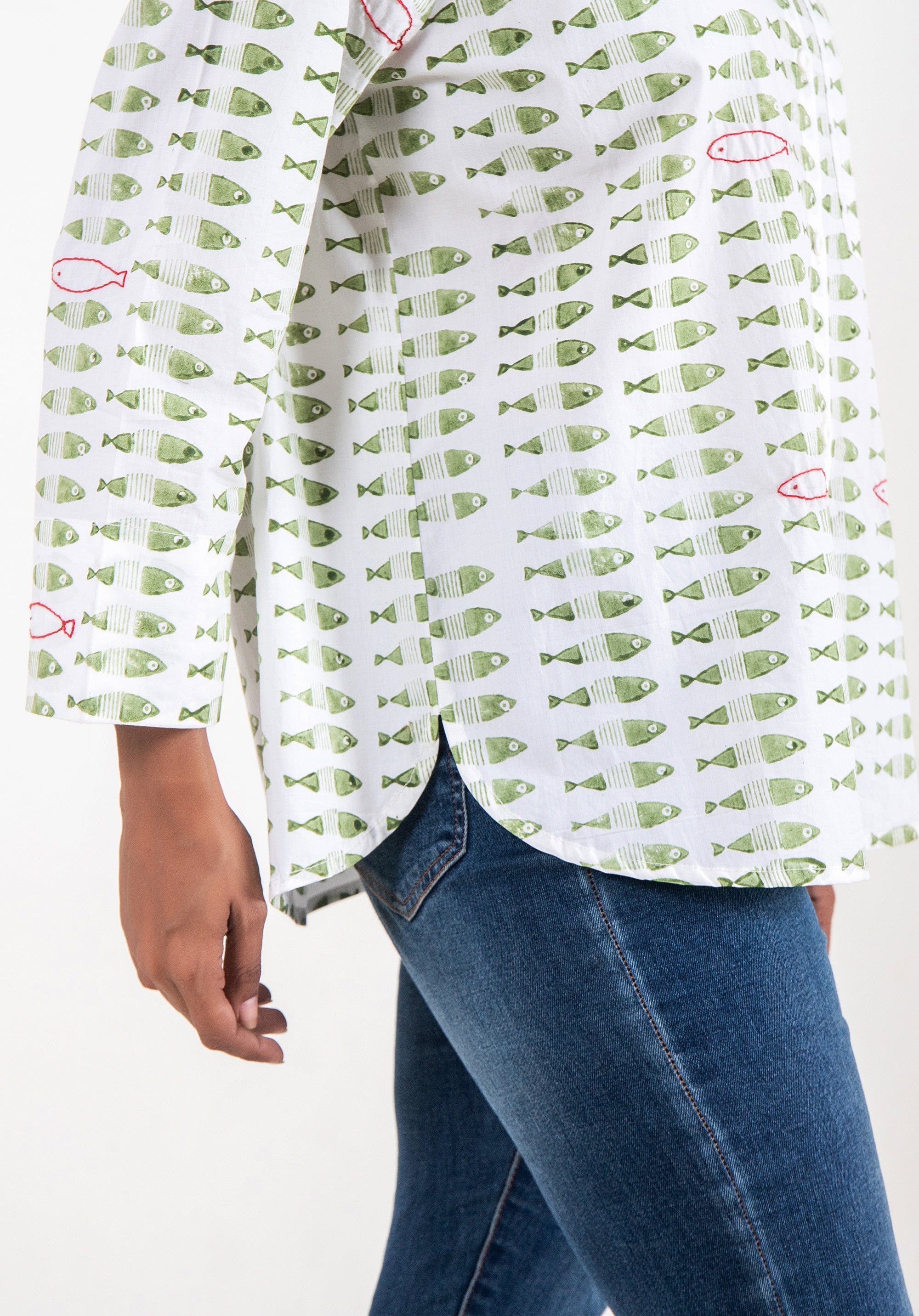 Women Block printed Piyu Oversized shirt Fish Green