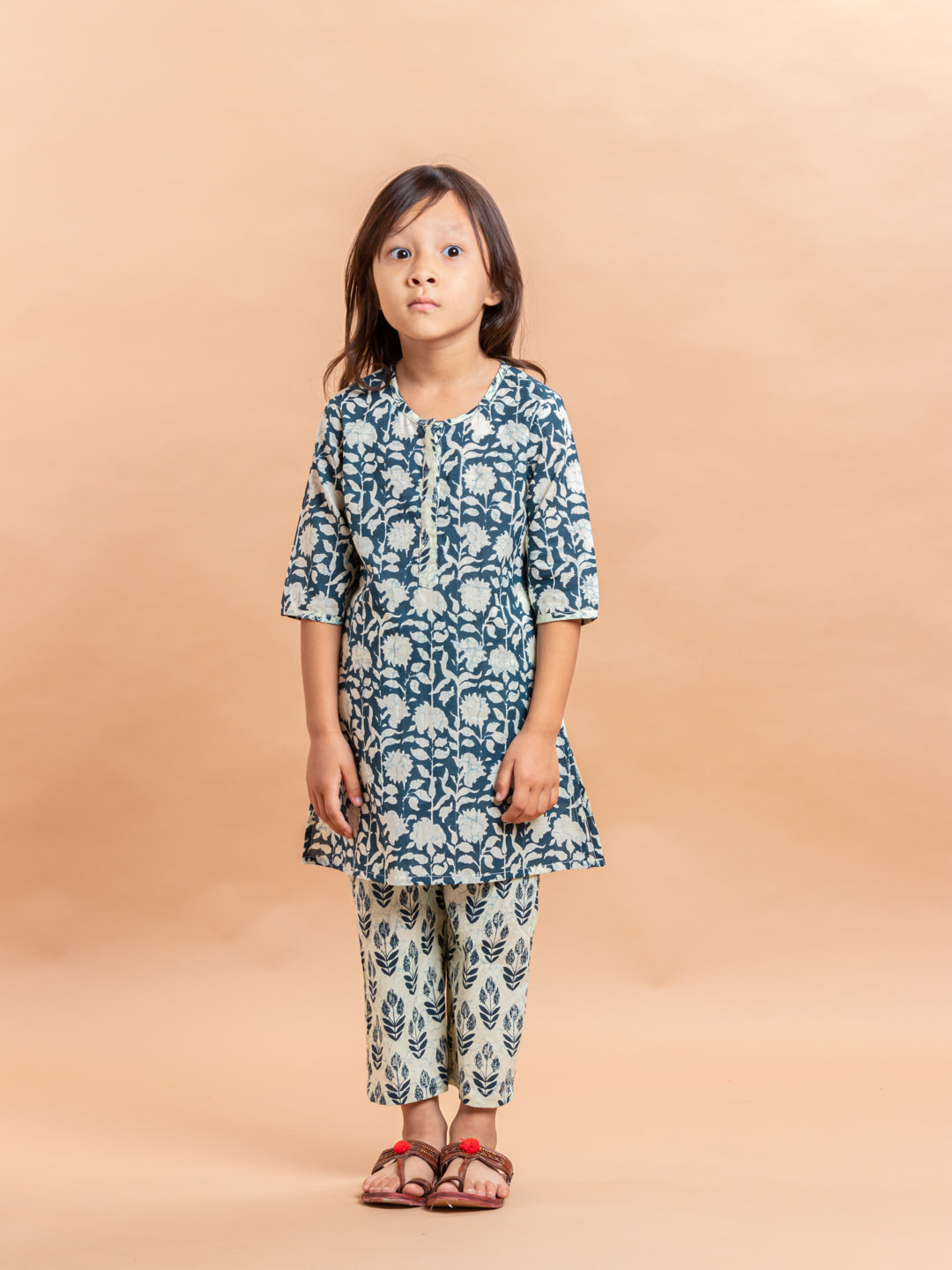 Girls Printed Kurta Set Indigo Floral Jaal