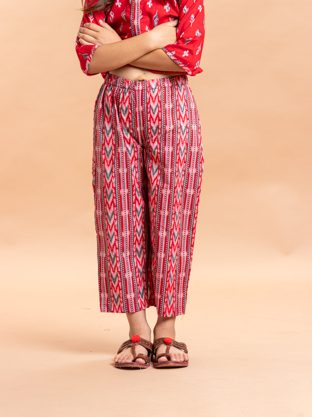 Girls Printed Kurta Set Ikkat Red