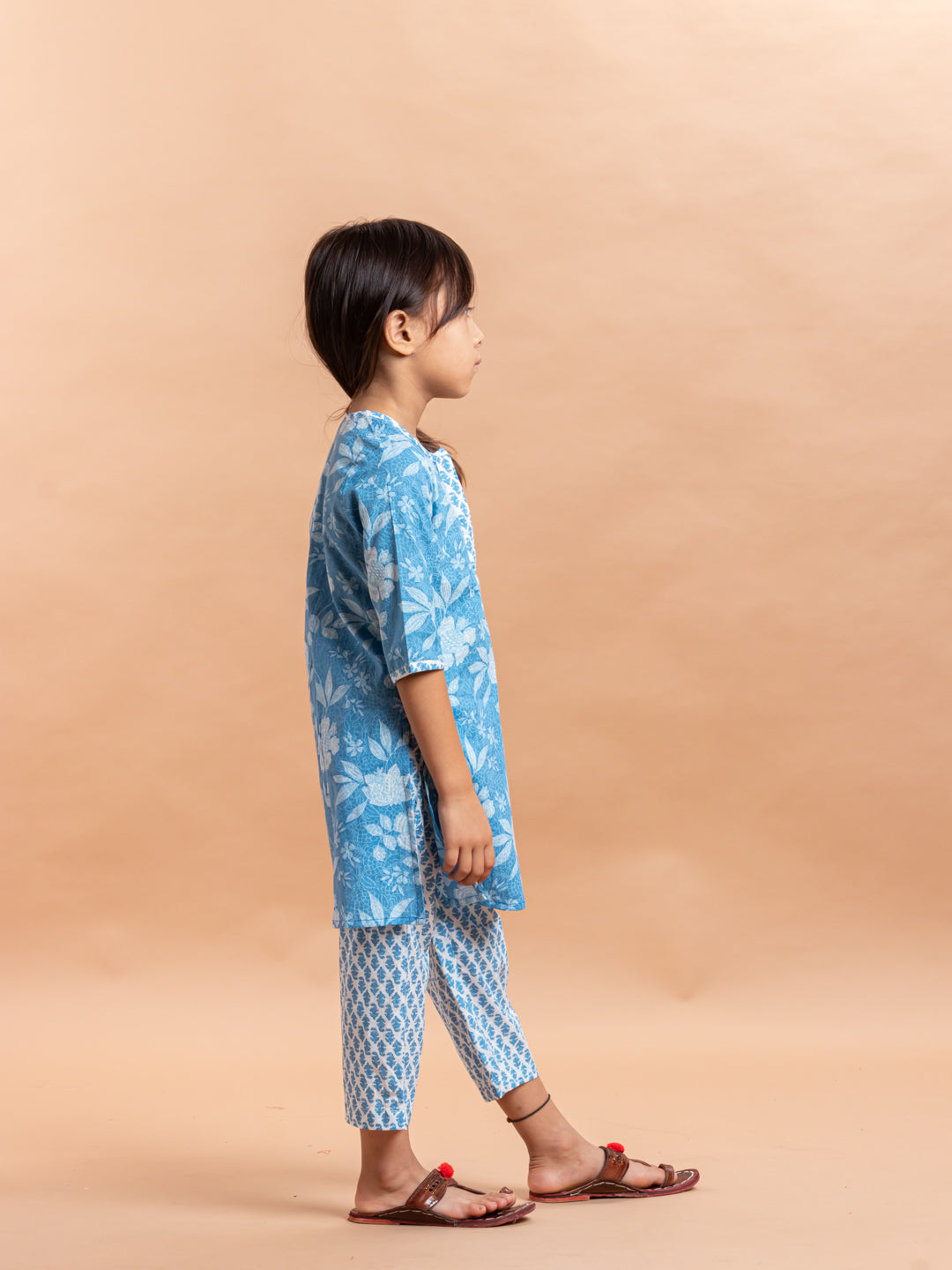 Girls Printed Kurta Set Blue Jaal