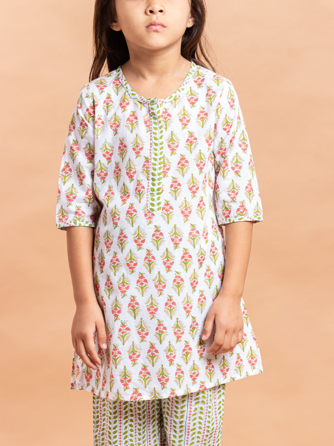Girls Printed Kurta Set Beige Floral Buti