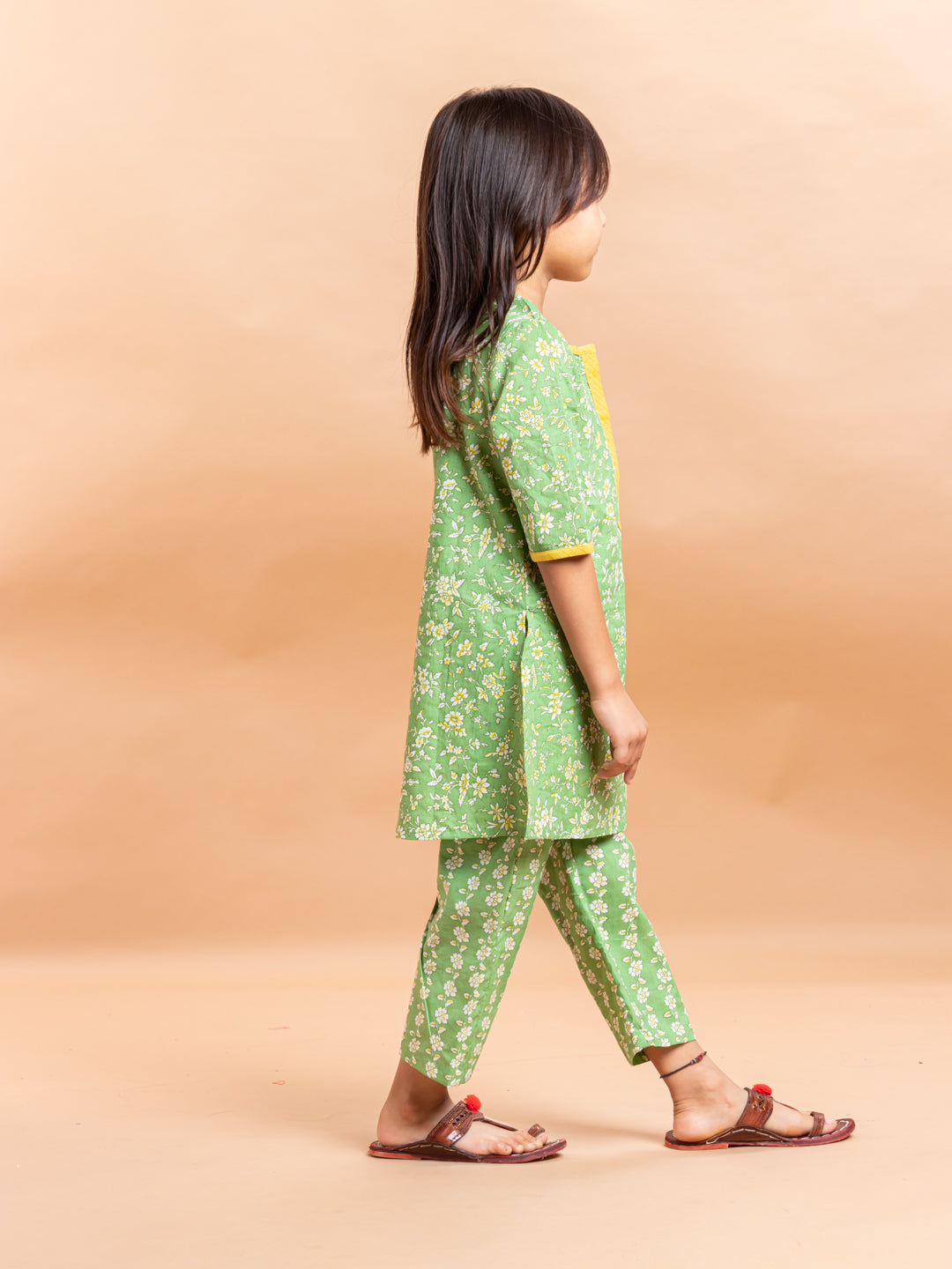 Girls Printed Kurta Set Ditsy Floral Green