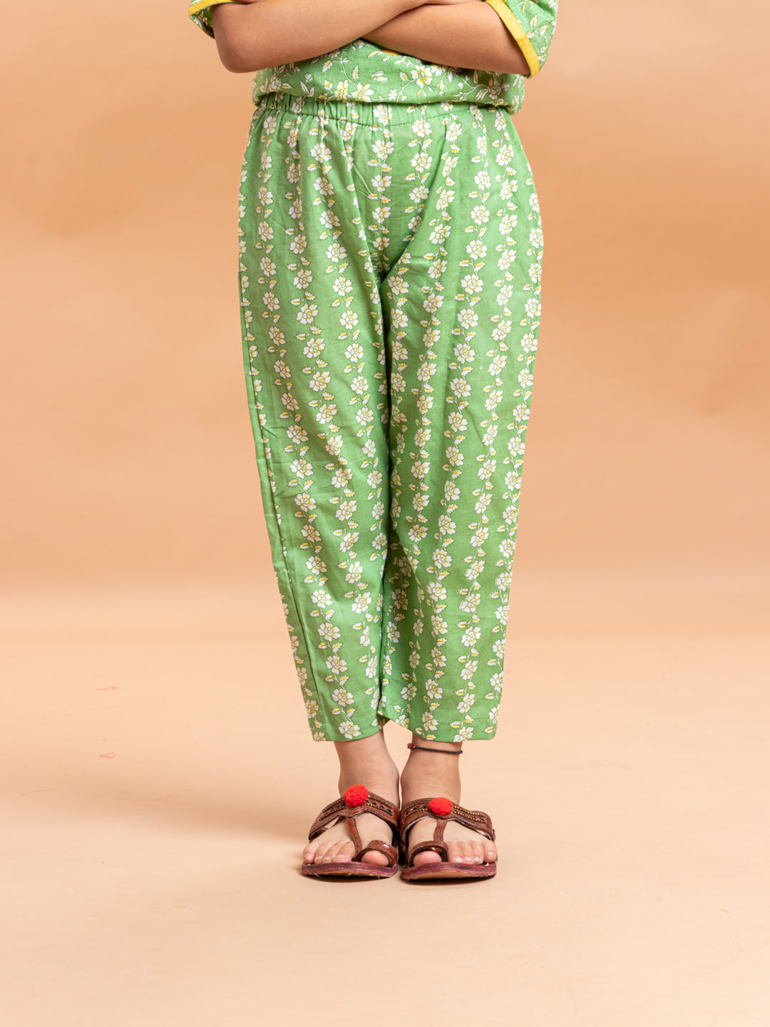 Girls Printed Kurta Set Ditsy Floral Green