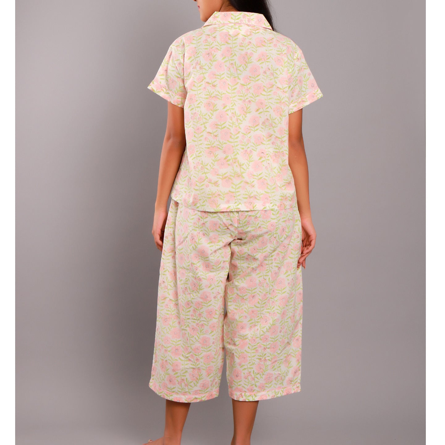 Floral Night Suit Capris Set Pink