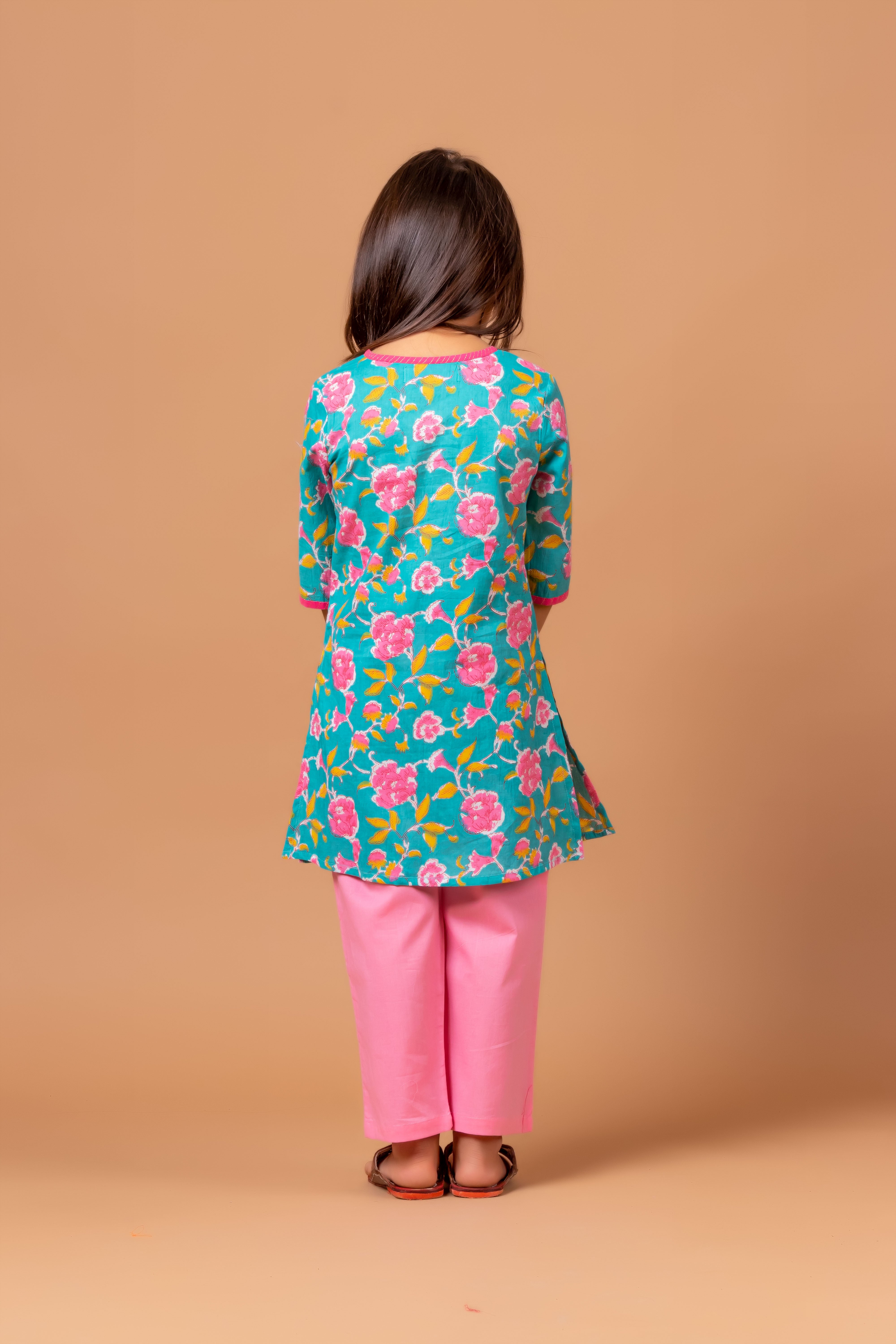 Girls Printed Kurta Set Floral Teal