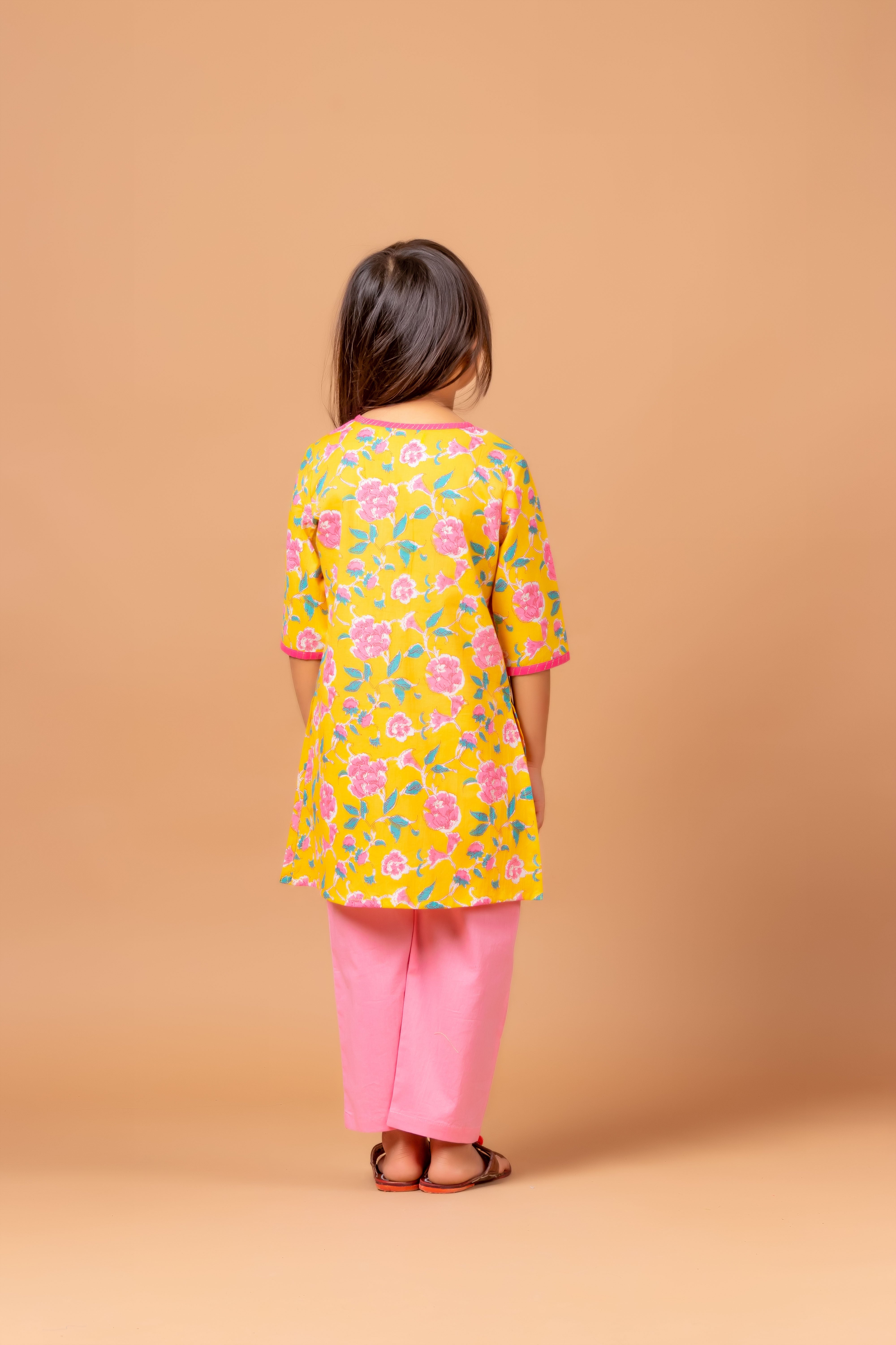 Girls Printed Kurta Set Floral Yellow