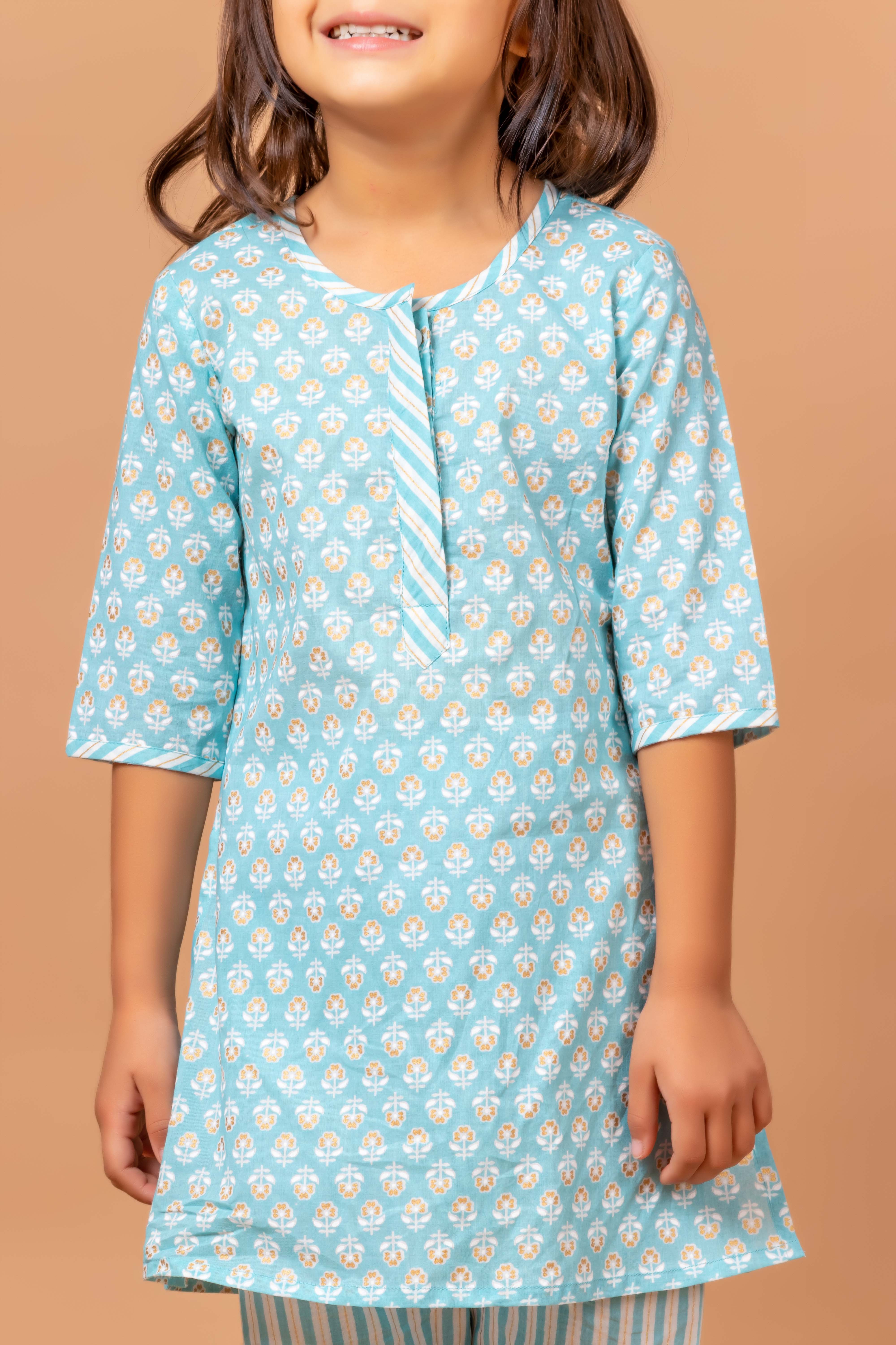 Girls Printed Kurta Set Buti Gold Blue