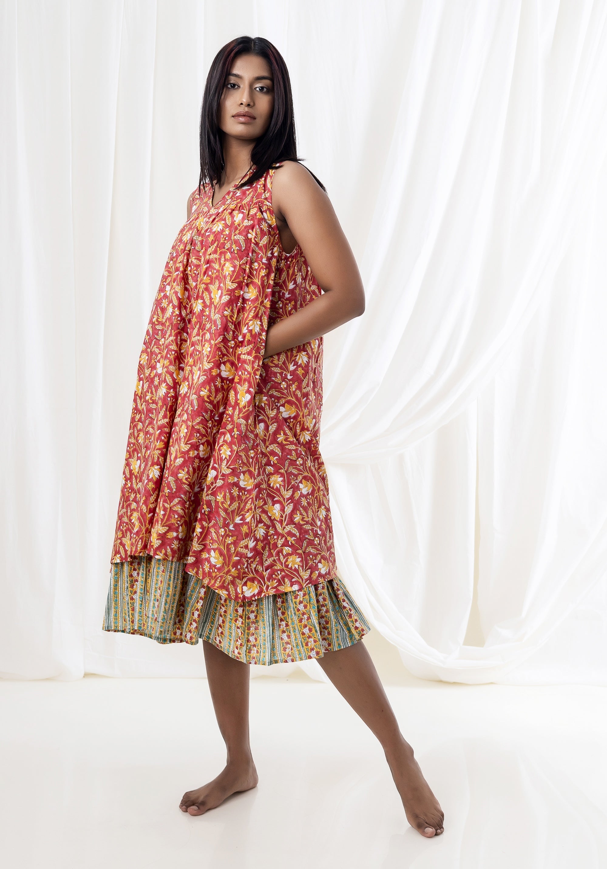 Women Tiered dress Nirmala Jaal Red