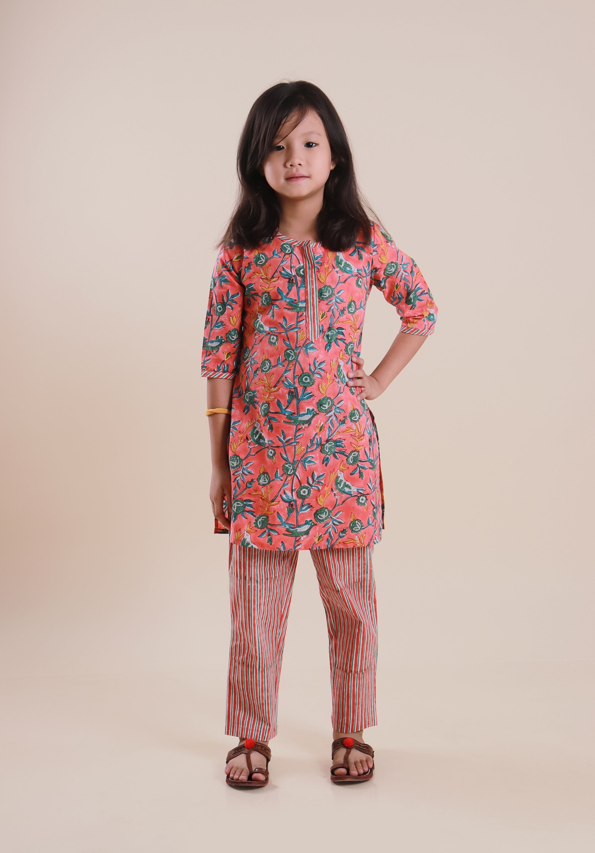 Girls Block Printed Kurta Set Bird Pink