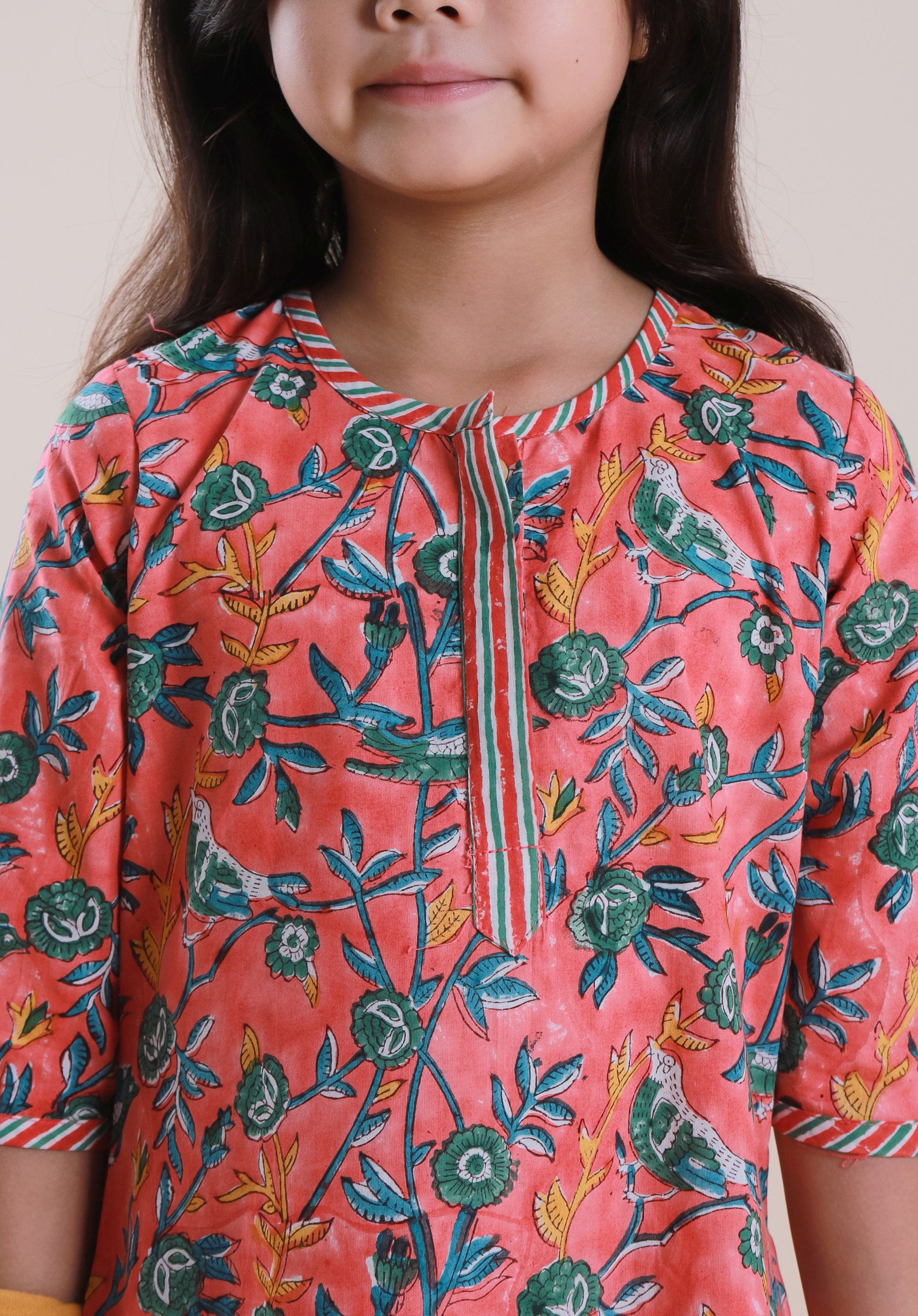 Girls Block Printed Kurta Set Bird Pink