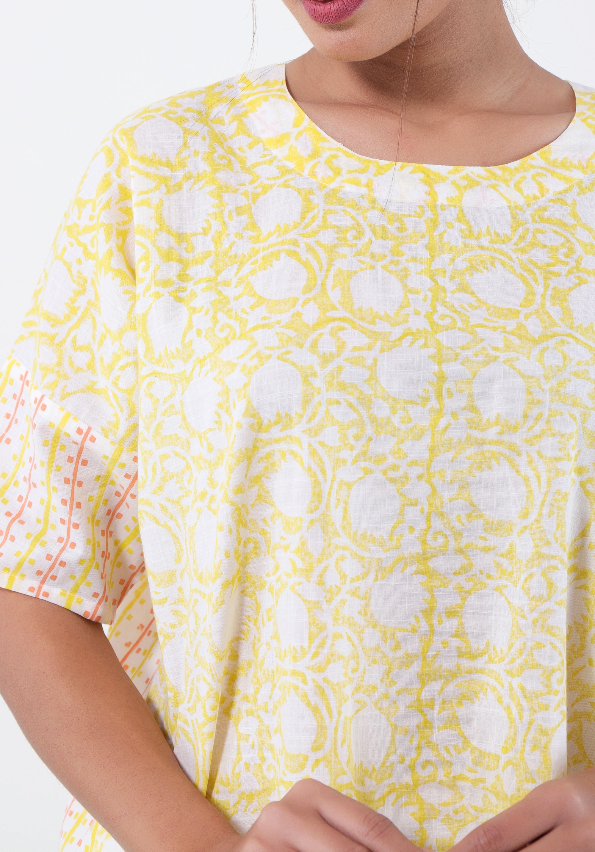 Women Block printed oversized Nishi Top Lily Yellow