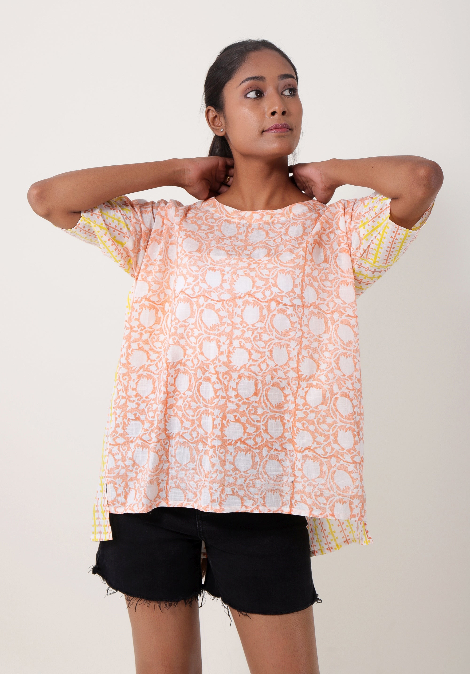 Women Block printed oversized Nishi Top Lily Peach