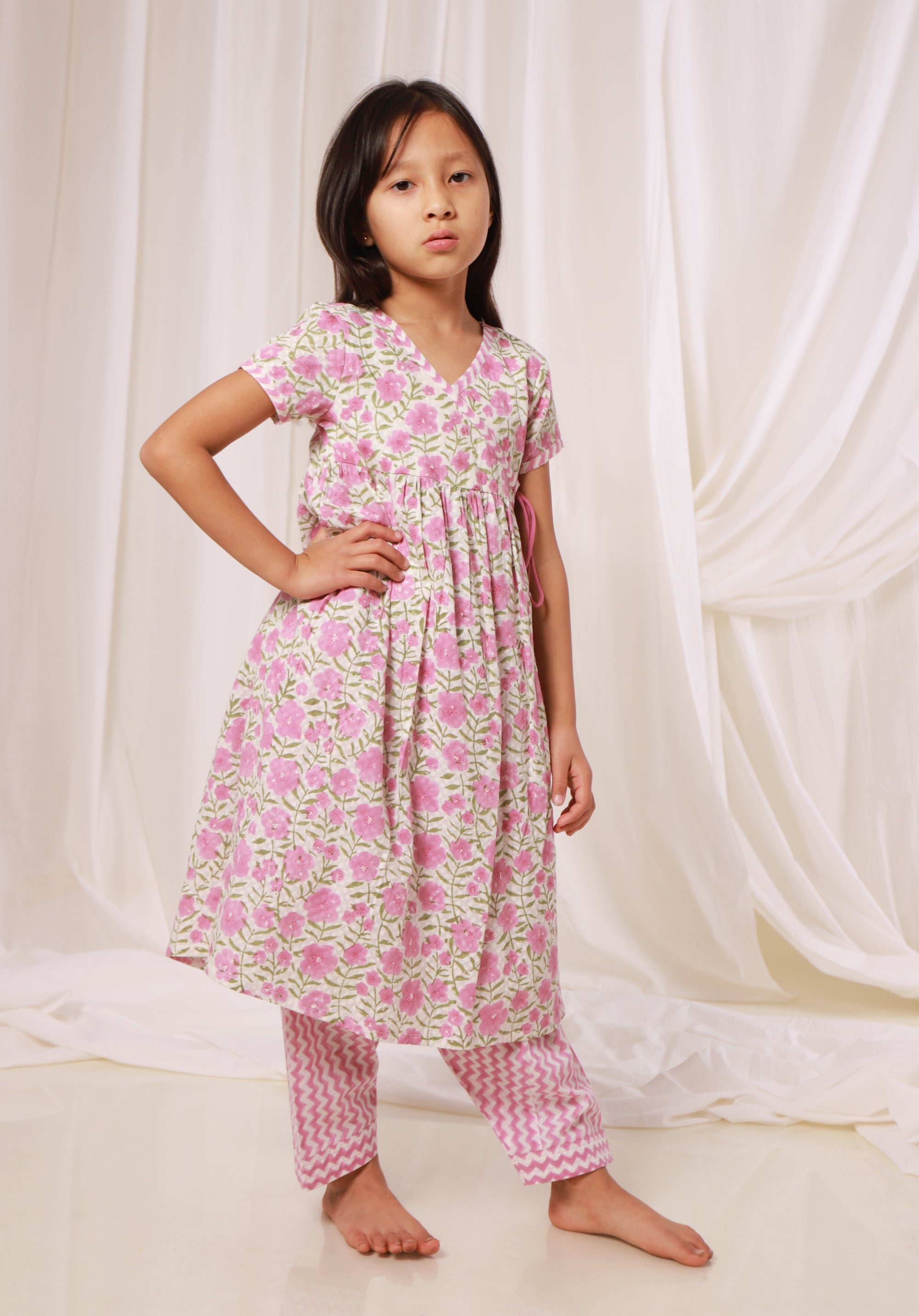 Girls Printed Kurta Set Floral Pink