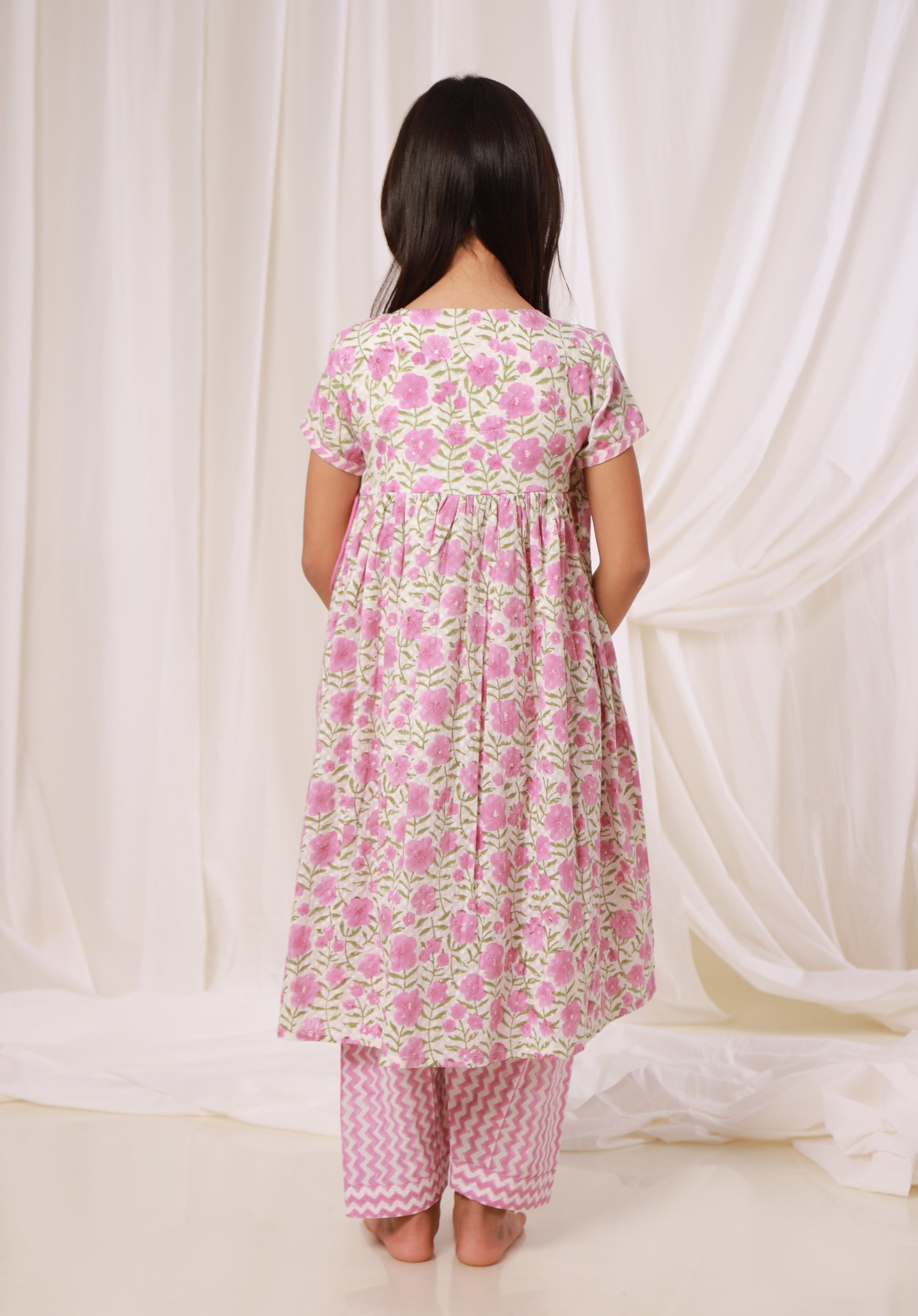 Girls Printed Kurta Set Floral Pink