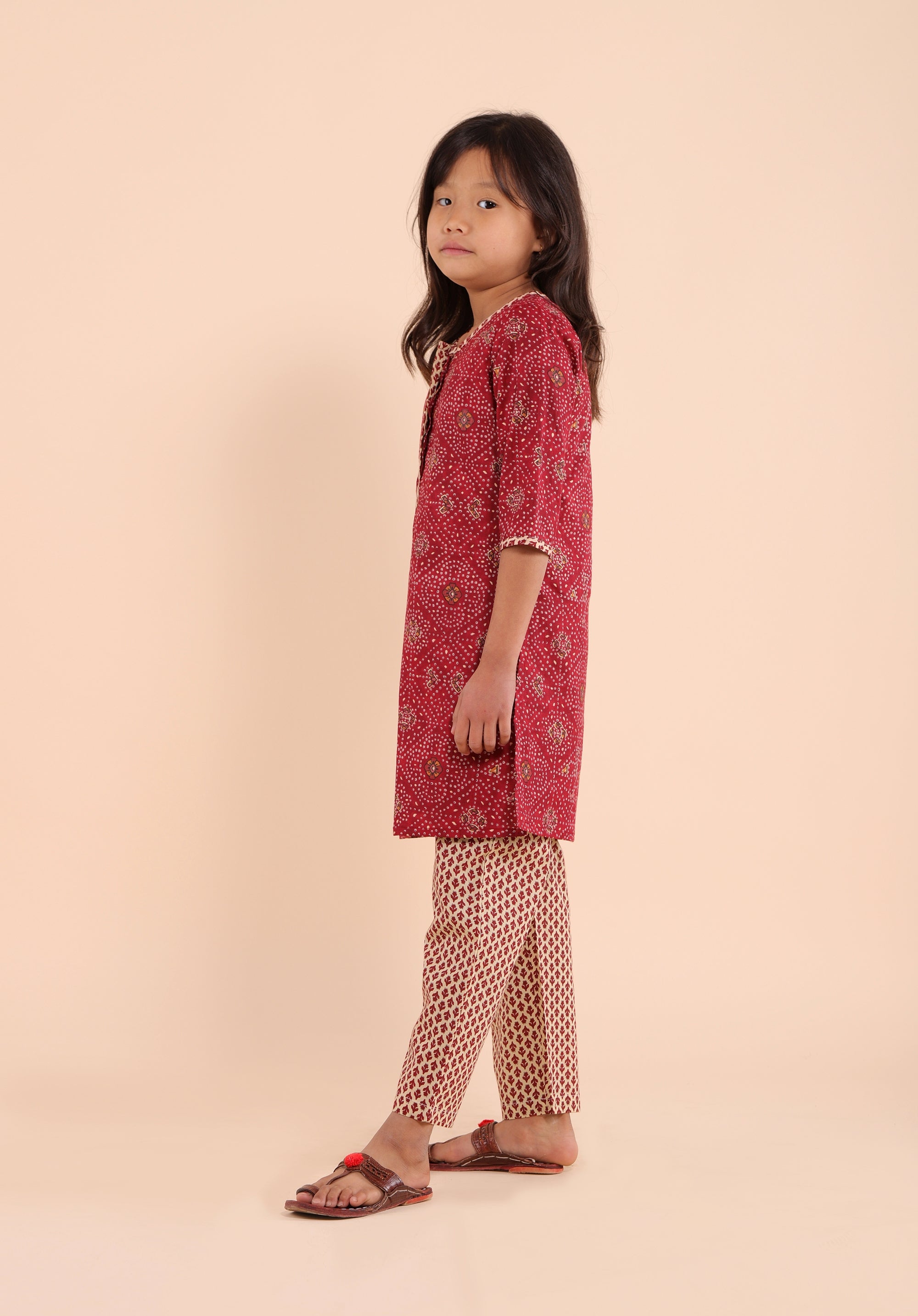 Girls Printed Kurta Set Maroon Beige