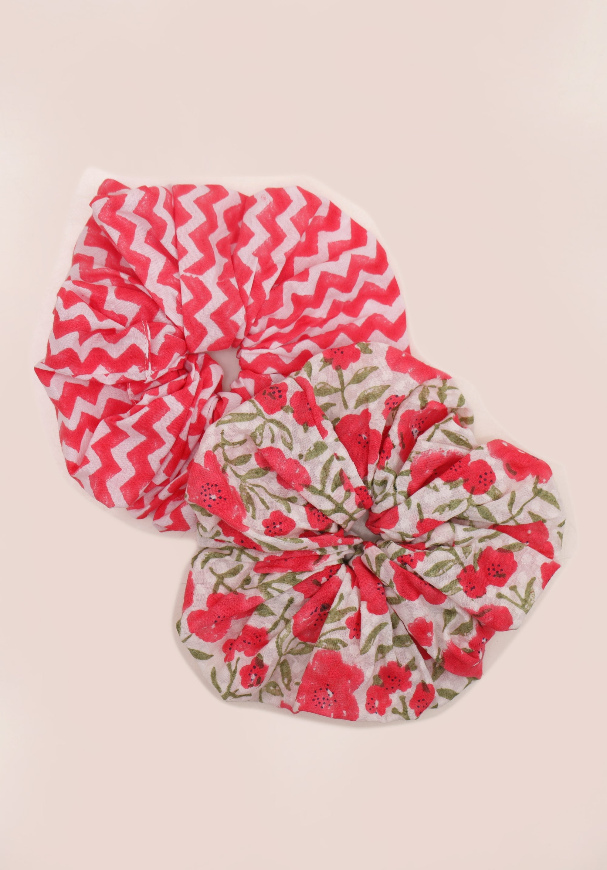 Set of 2 Scrunchie Floral Red