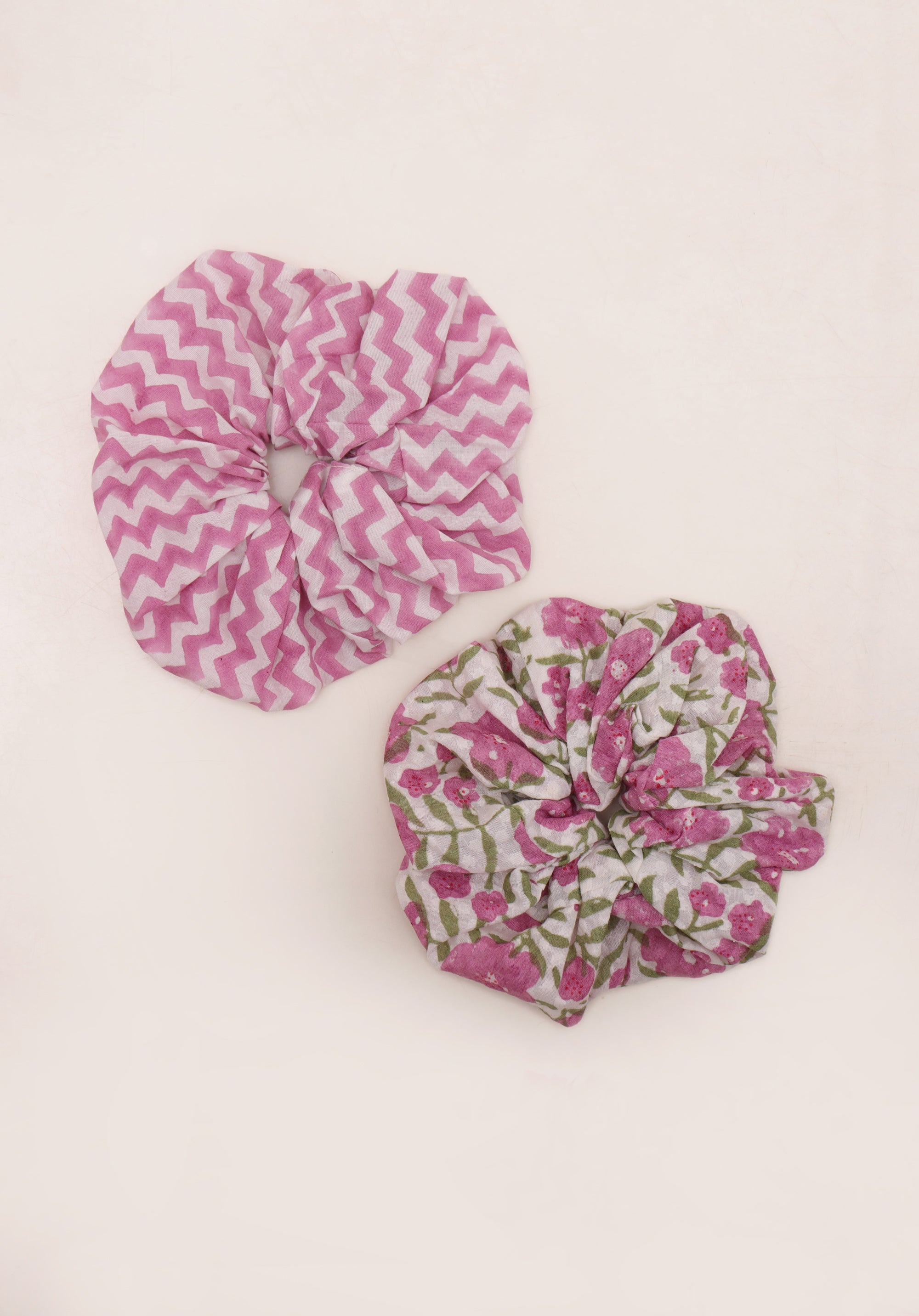 Set of 2 Scrunchie Floral Pink