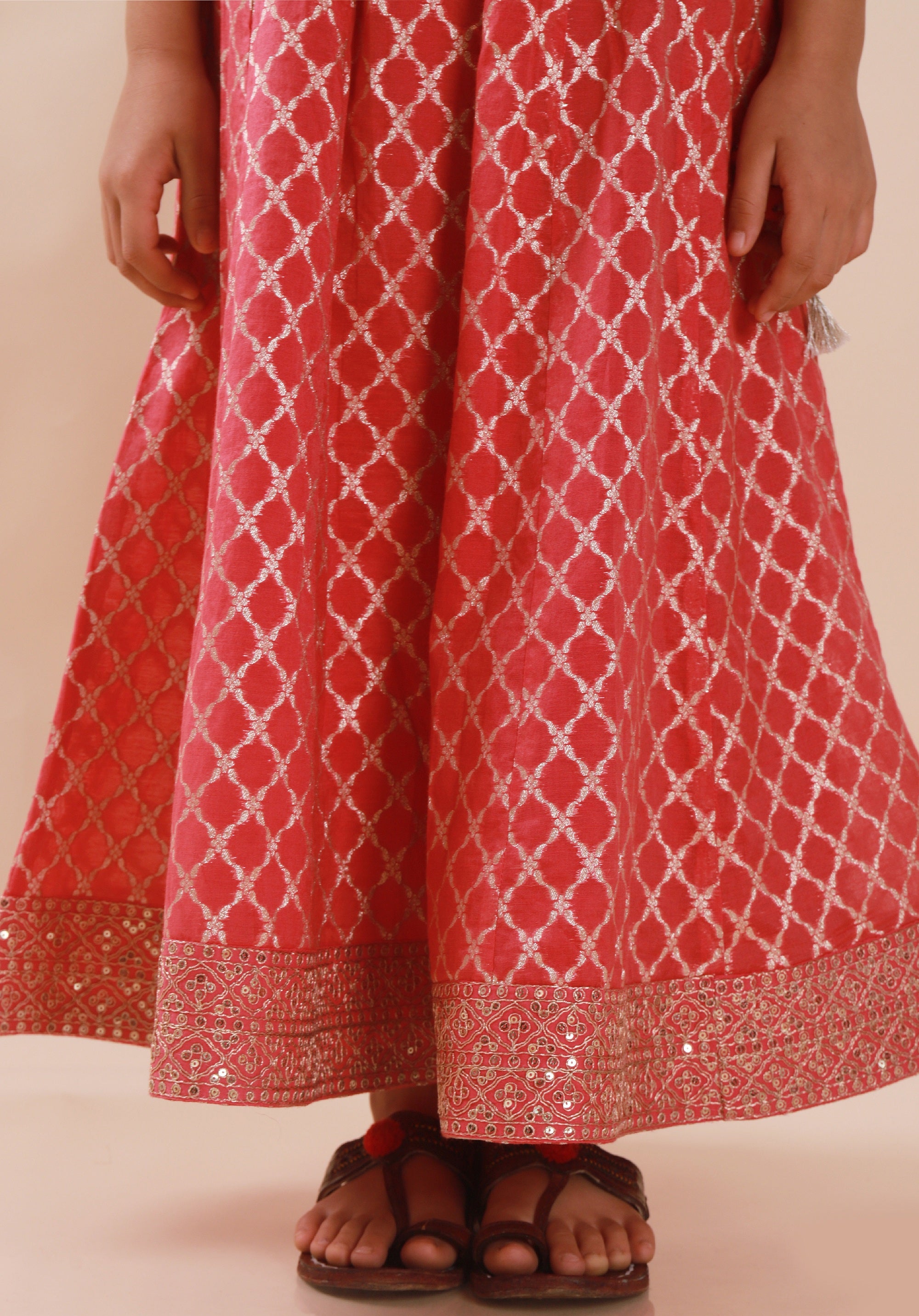 Banarasi Embroidreed Lehenga Set Pink