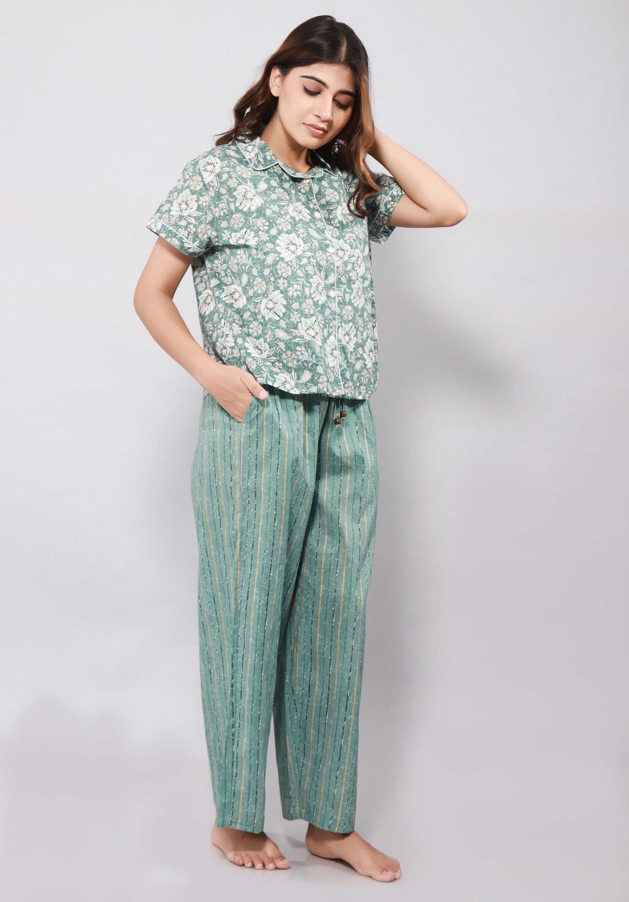 Women printed nightsuit