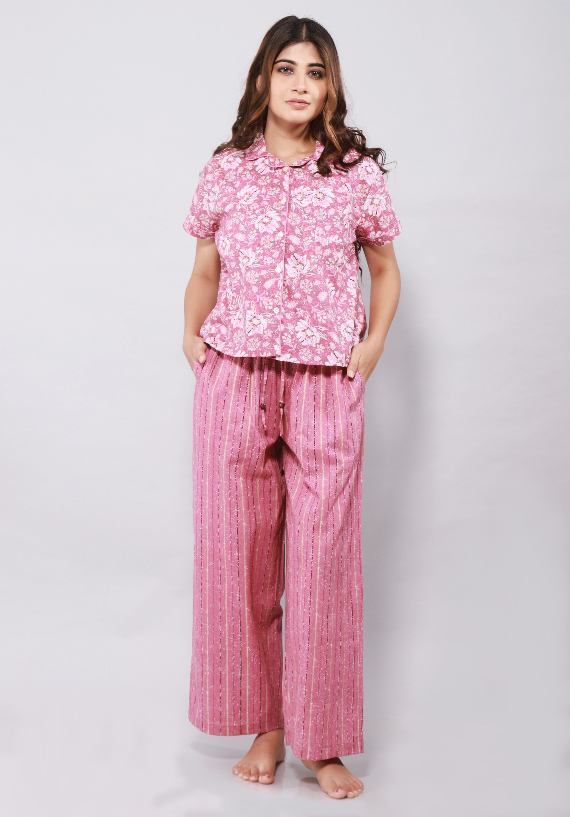 Women printed nightsuit