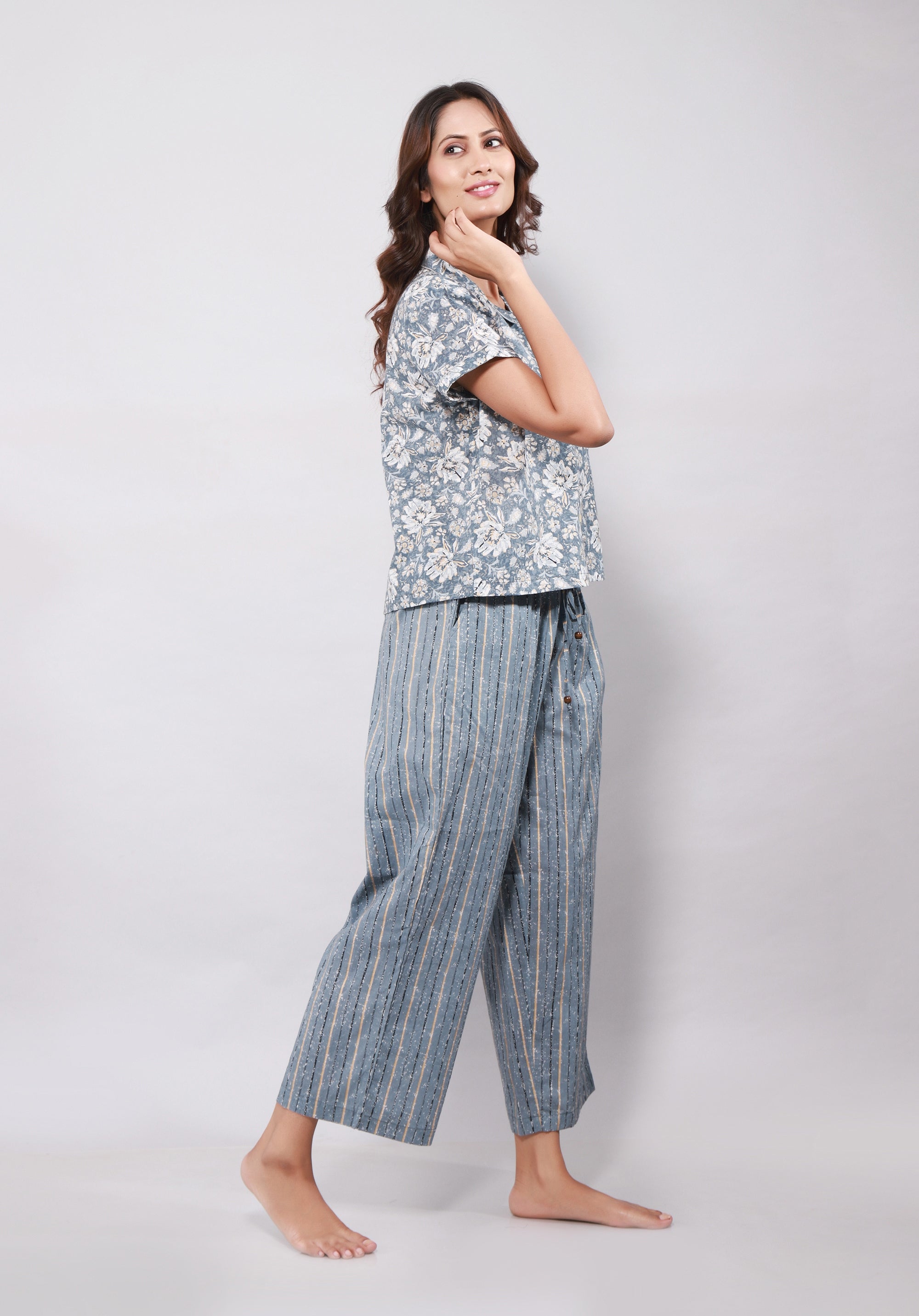 Women printed nightsuit