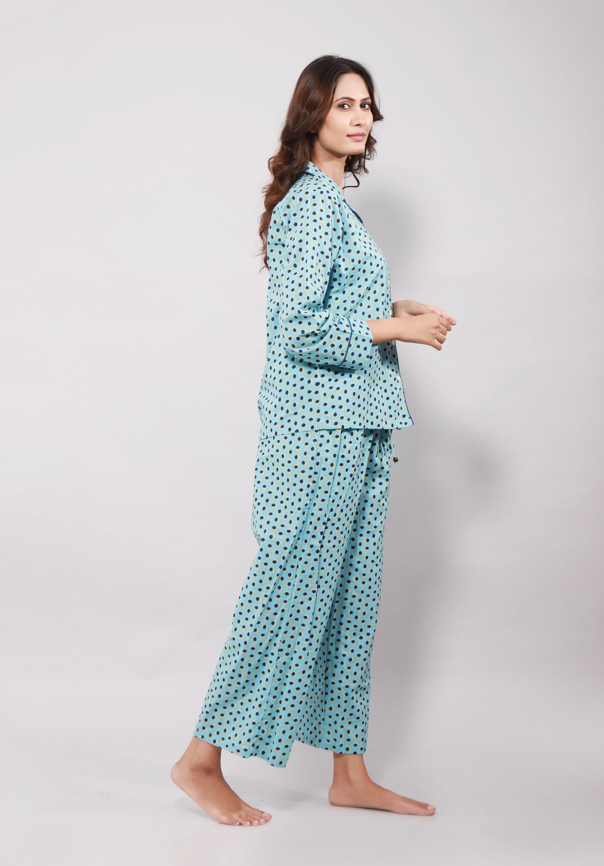 Women printed nightsuit