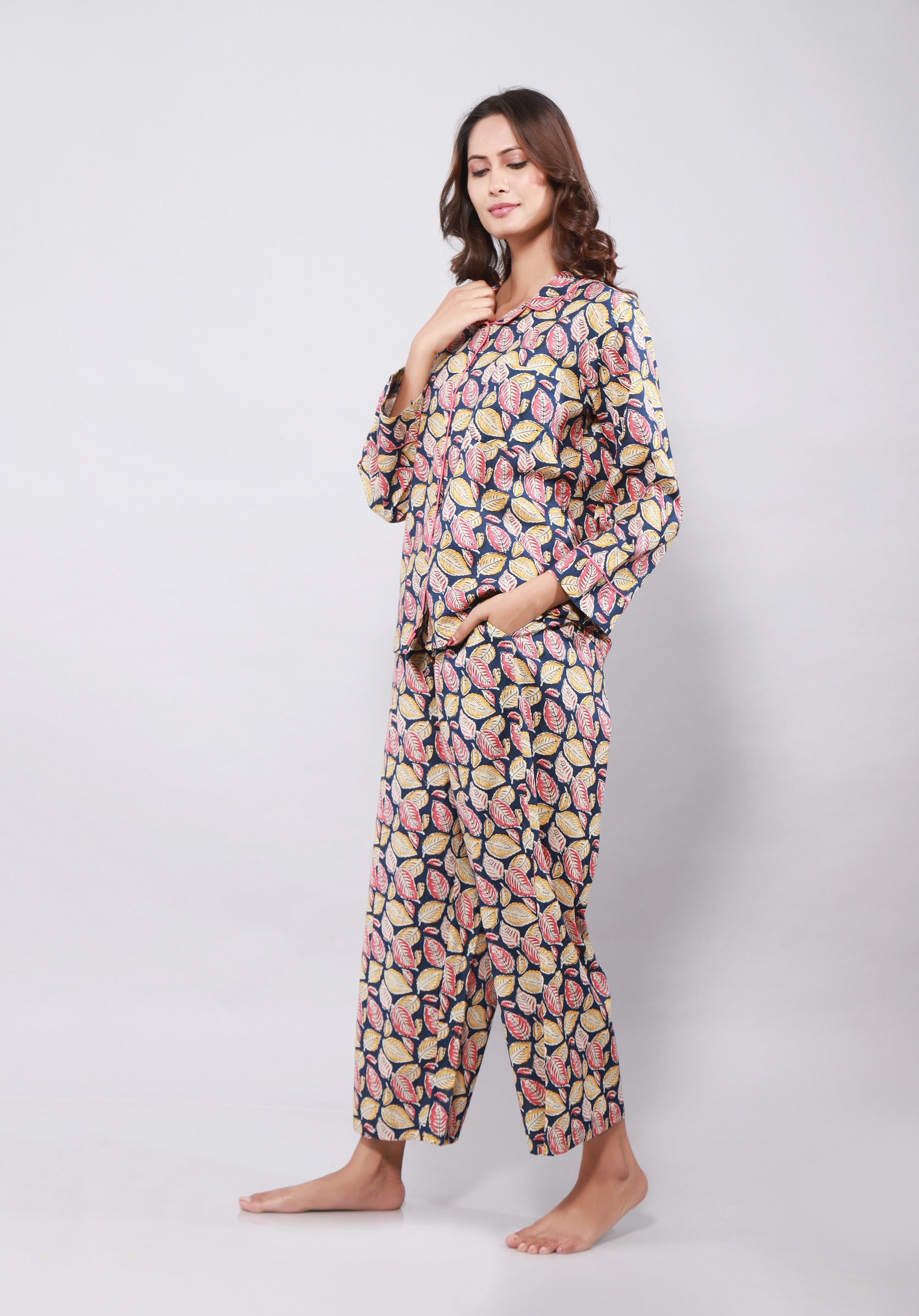 Women printed nightsuit