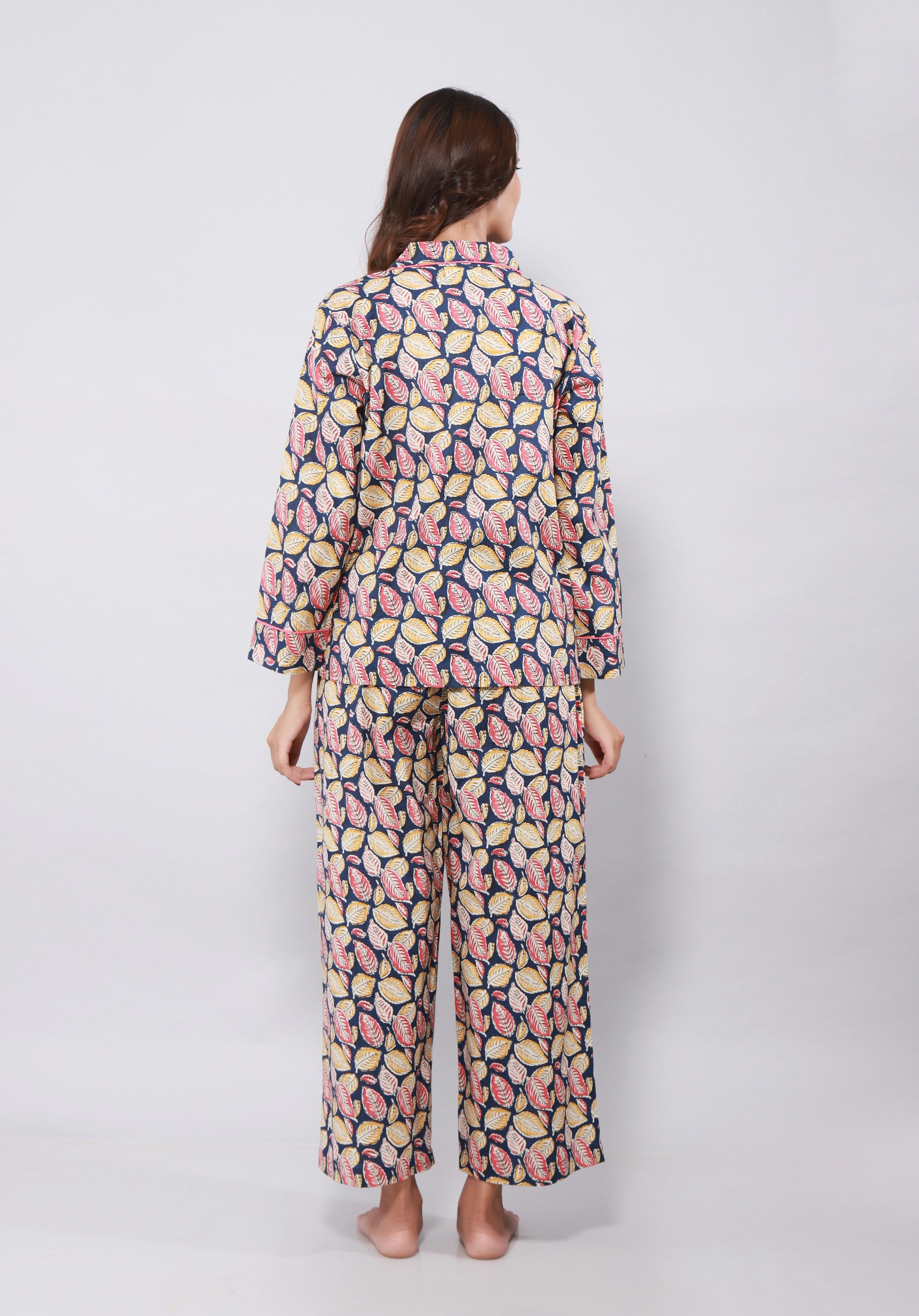 Women printed nightsuit