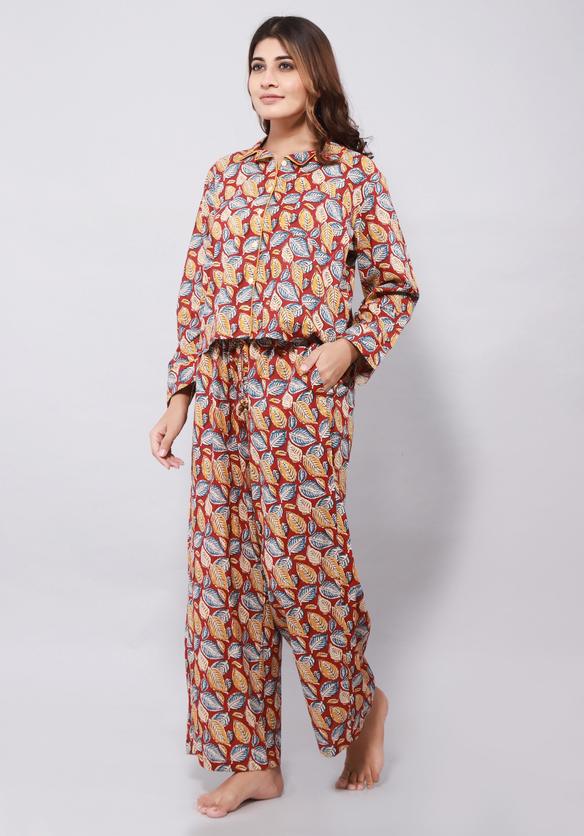 Women printed nightsuit