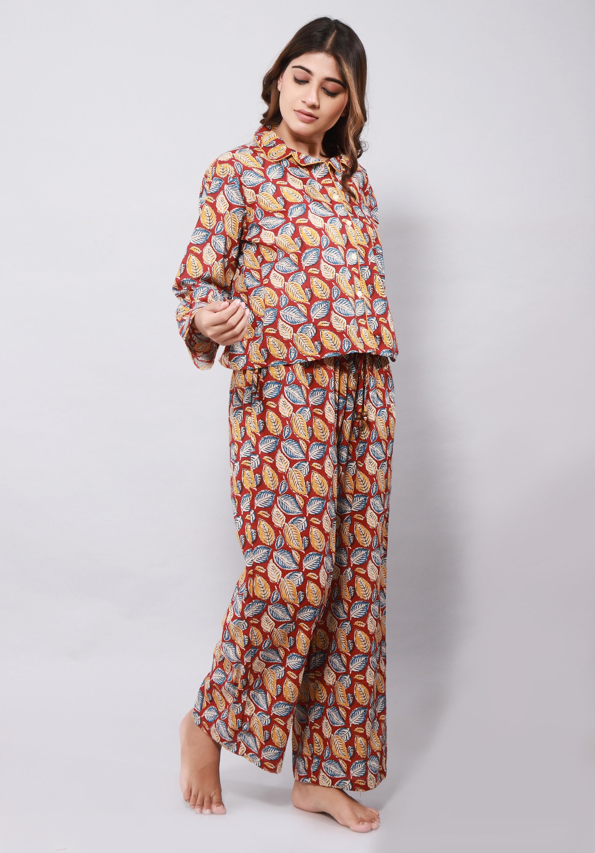 Women printed nightsuit